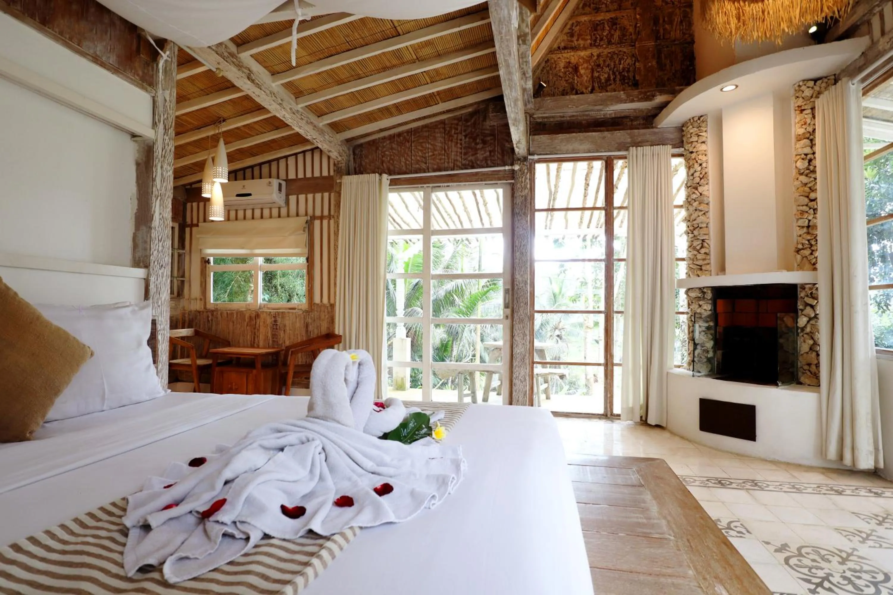 Bed in Aventus Resort Ubud
