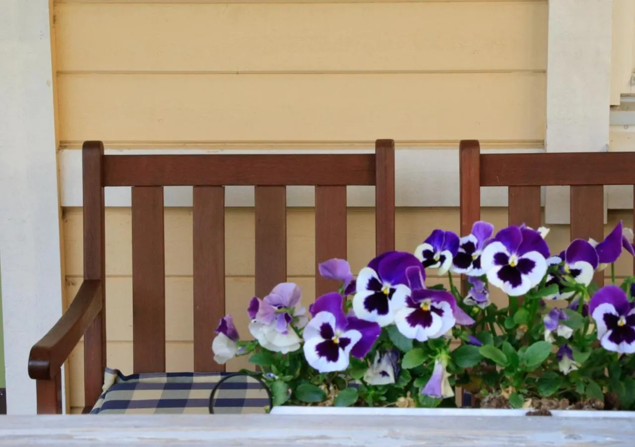 Property building in HusHotellHunge AB