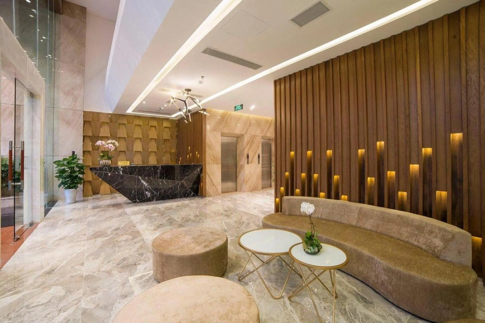 Lobby or reception in Hai Trieu Hotel