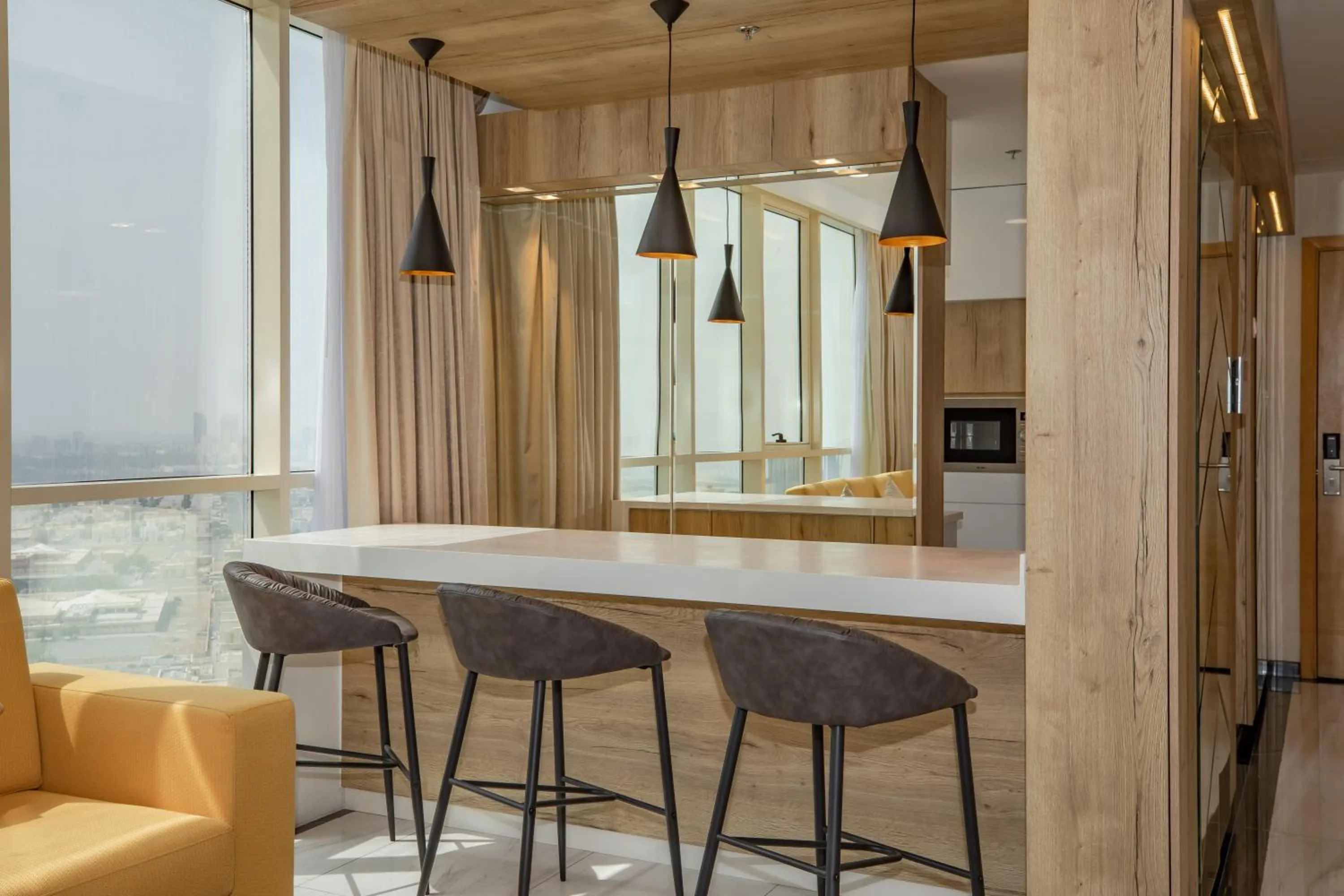 Dining area in Platinum Coast Hotel Apartments