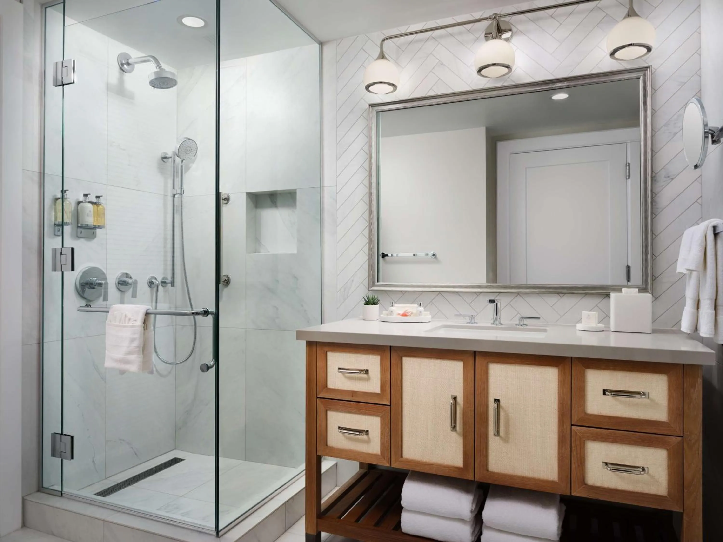 Bathroom in Shore House at The Del, LXR Hotels & Resorts