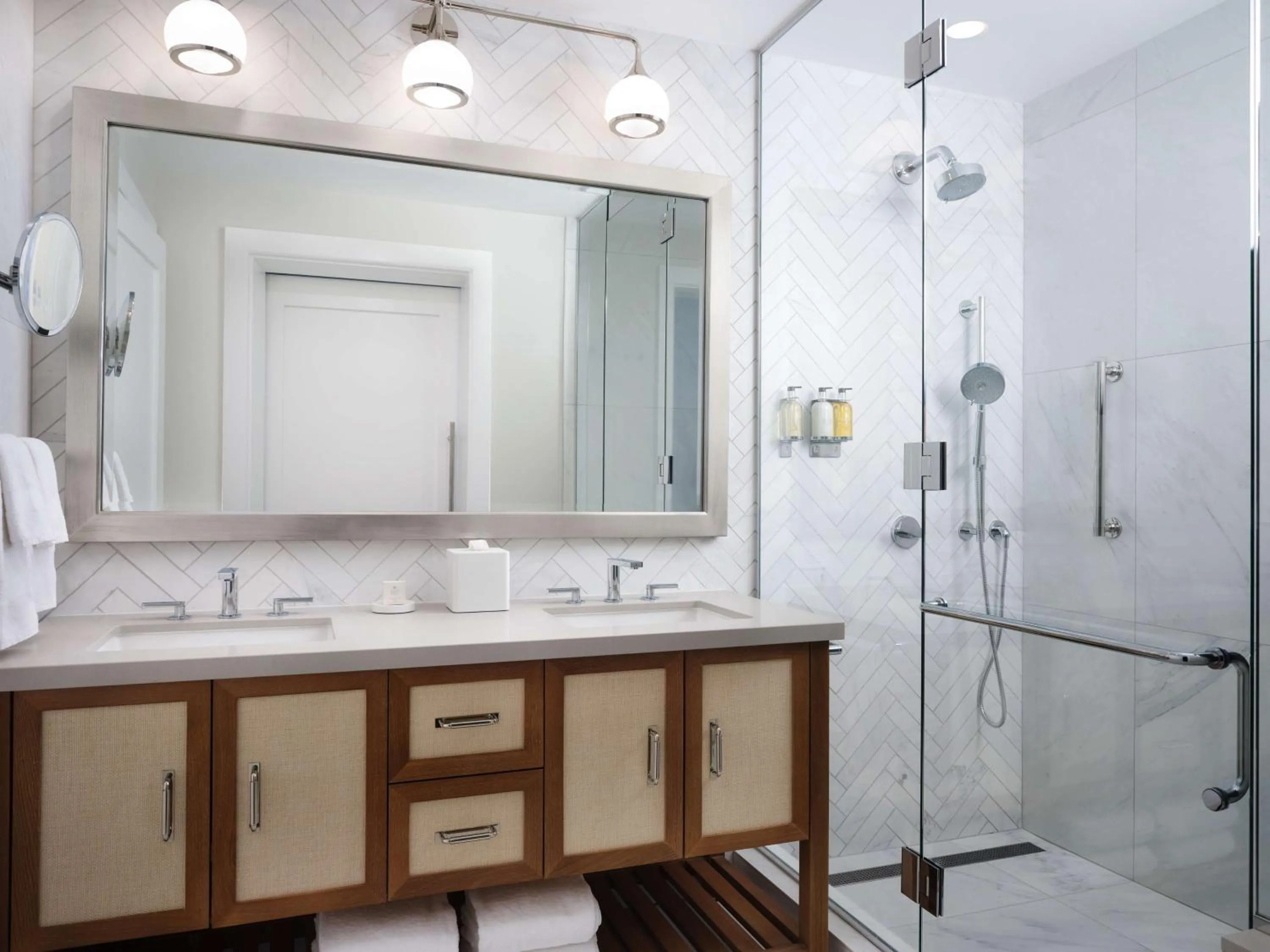 Bathroom in Shore House at The Del, LXR Hotels & Resorts