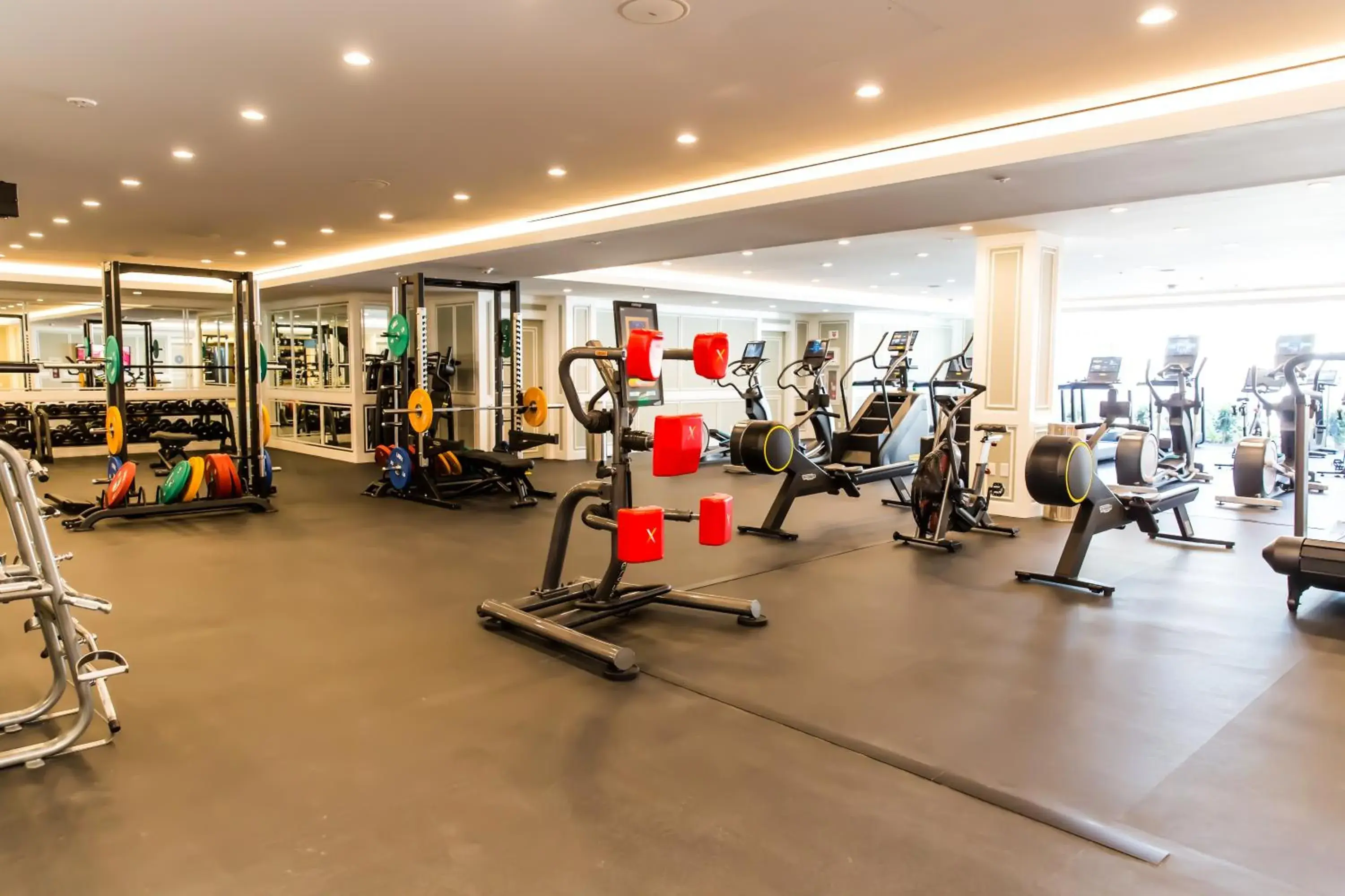Fitness centre/facilities in Shore House at The Del, LXR Hotels & Resorts Fitness centre/facilities in Shore House at The Del, LXR Hotels & Resorts