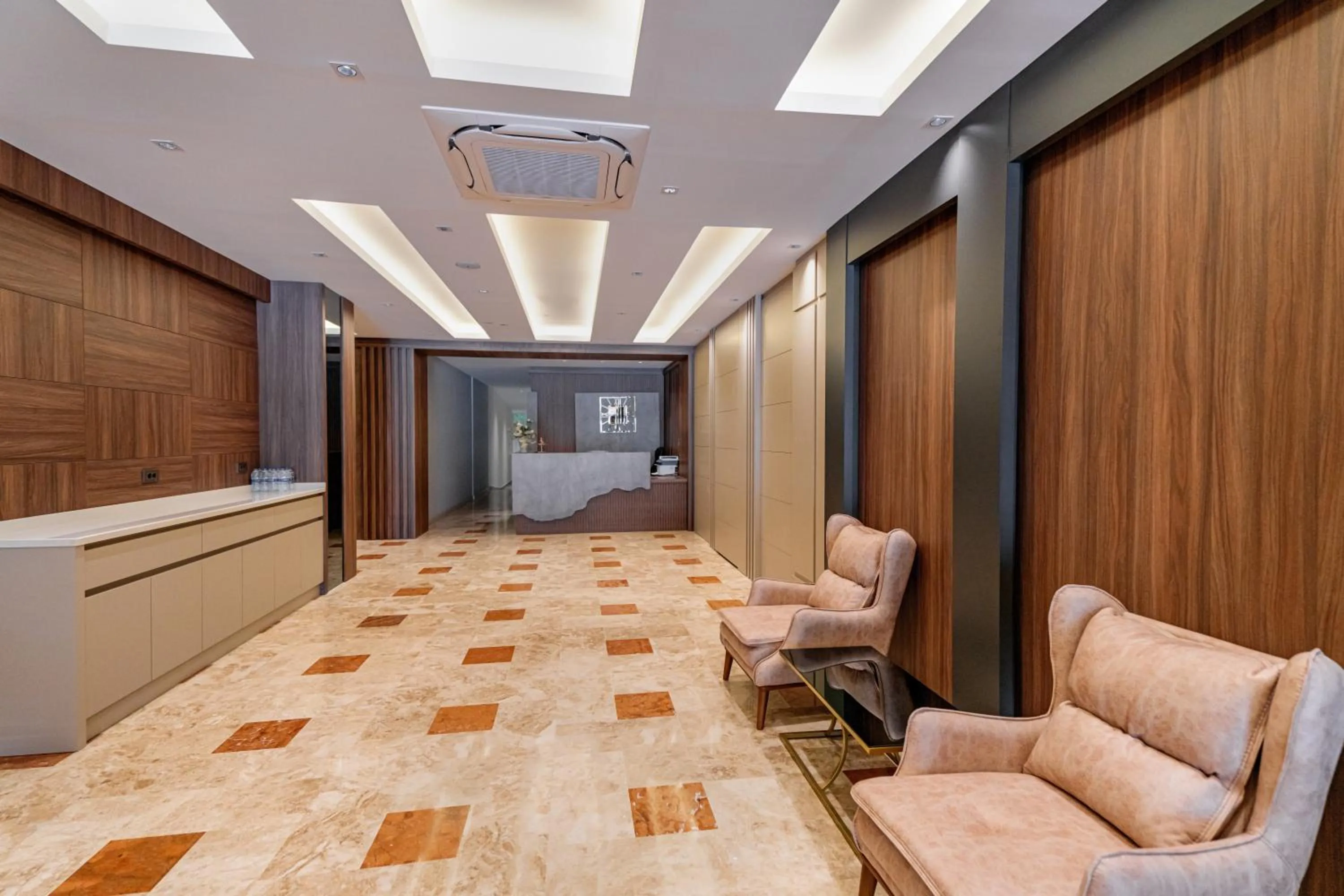 Lobby or reception in New Safir Apart Hotel