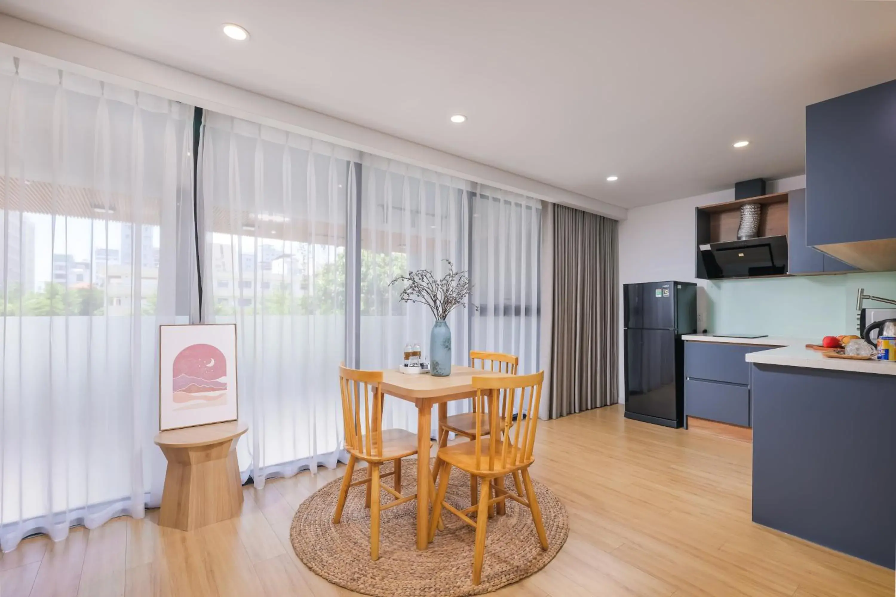 Kitchen or kitchenette in LAGOM APARTMENT AND HOTEL Kitchen or kitchenette in LAGOM APARTMENT AND HOTEL