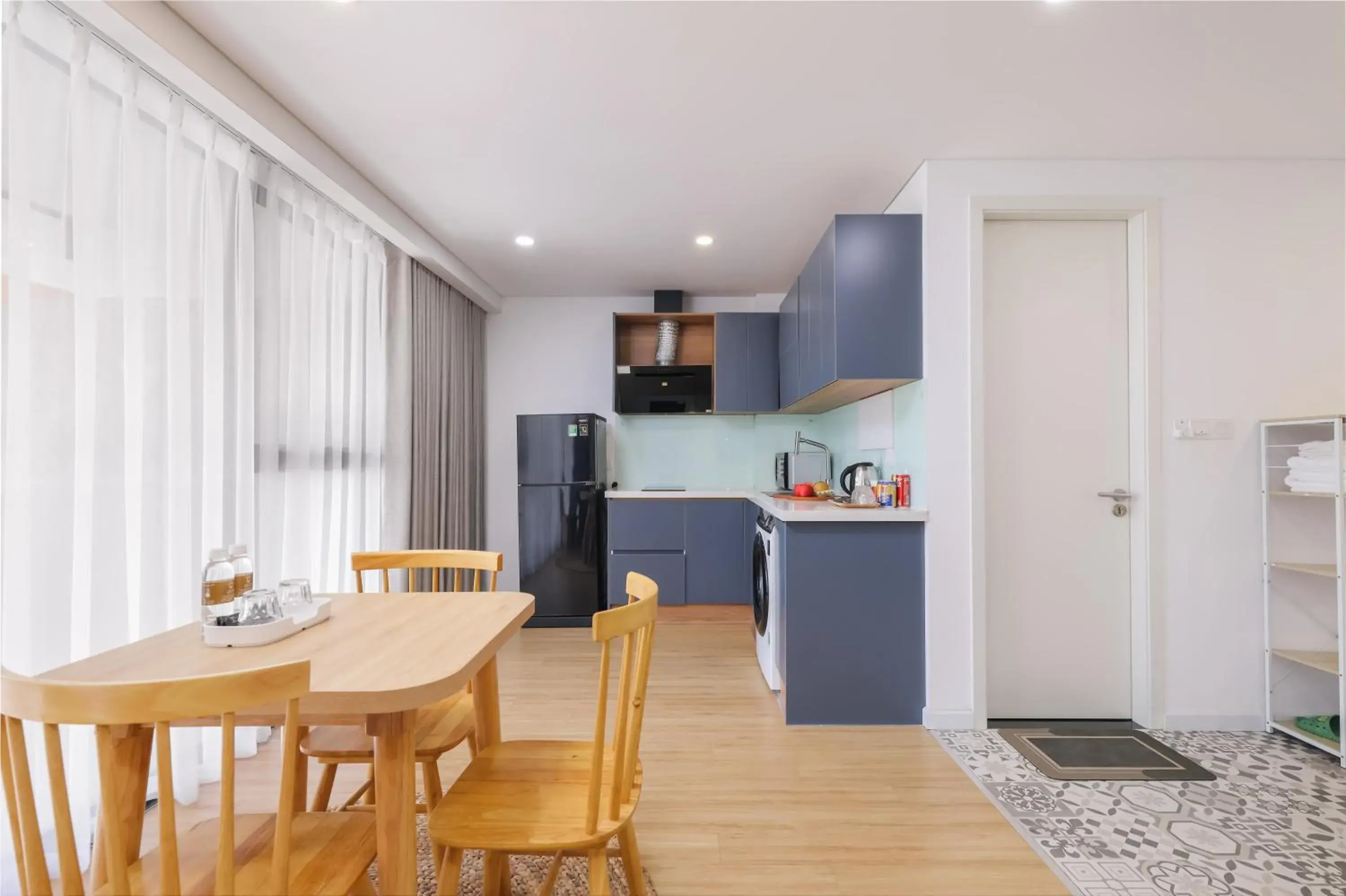 Kitchen or kitchenette in LAGOM APARTMENT AND HOTEL Kitchen or kitchenette in LAGOM APARTMENT AND HOTEL