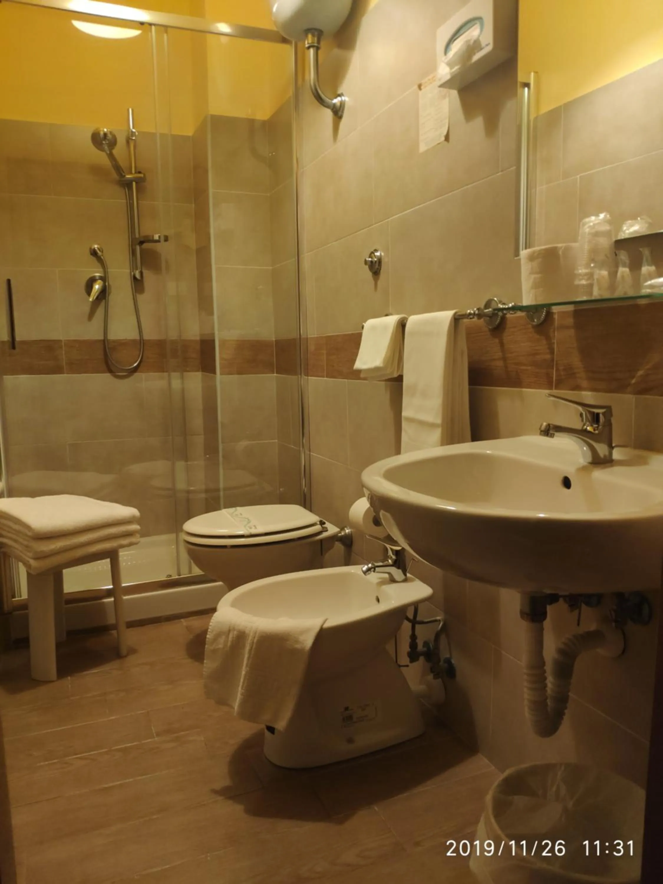 Giappone Inn Parking Hotel