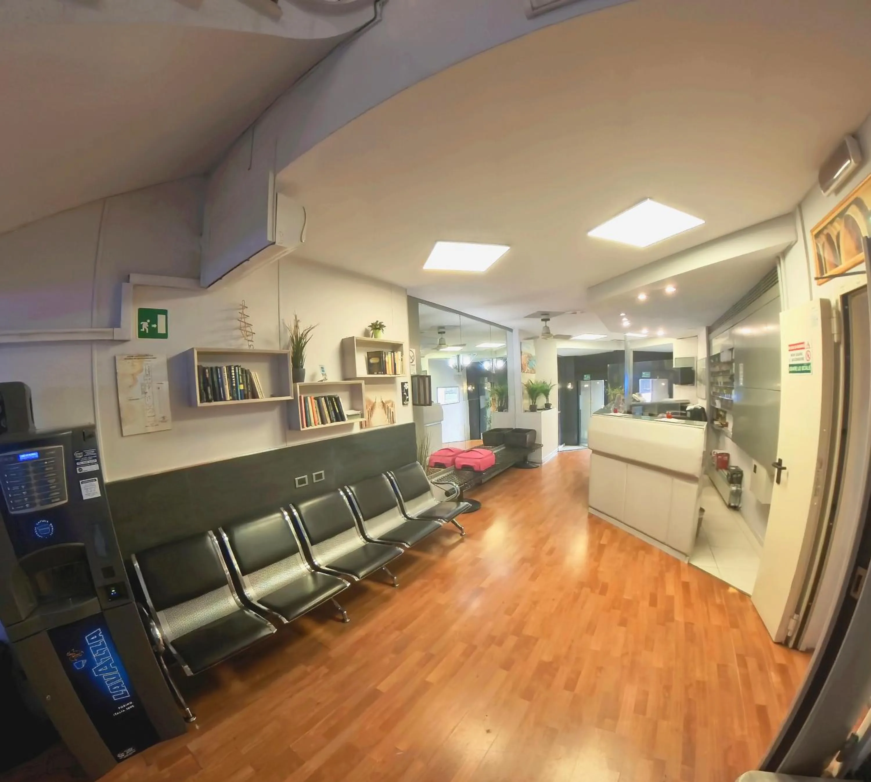 Lobby or reception in Giappone Inn Parking Hotel