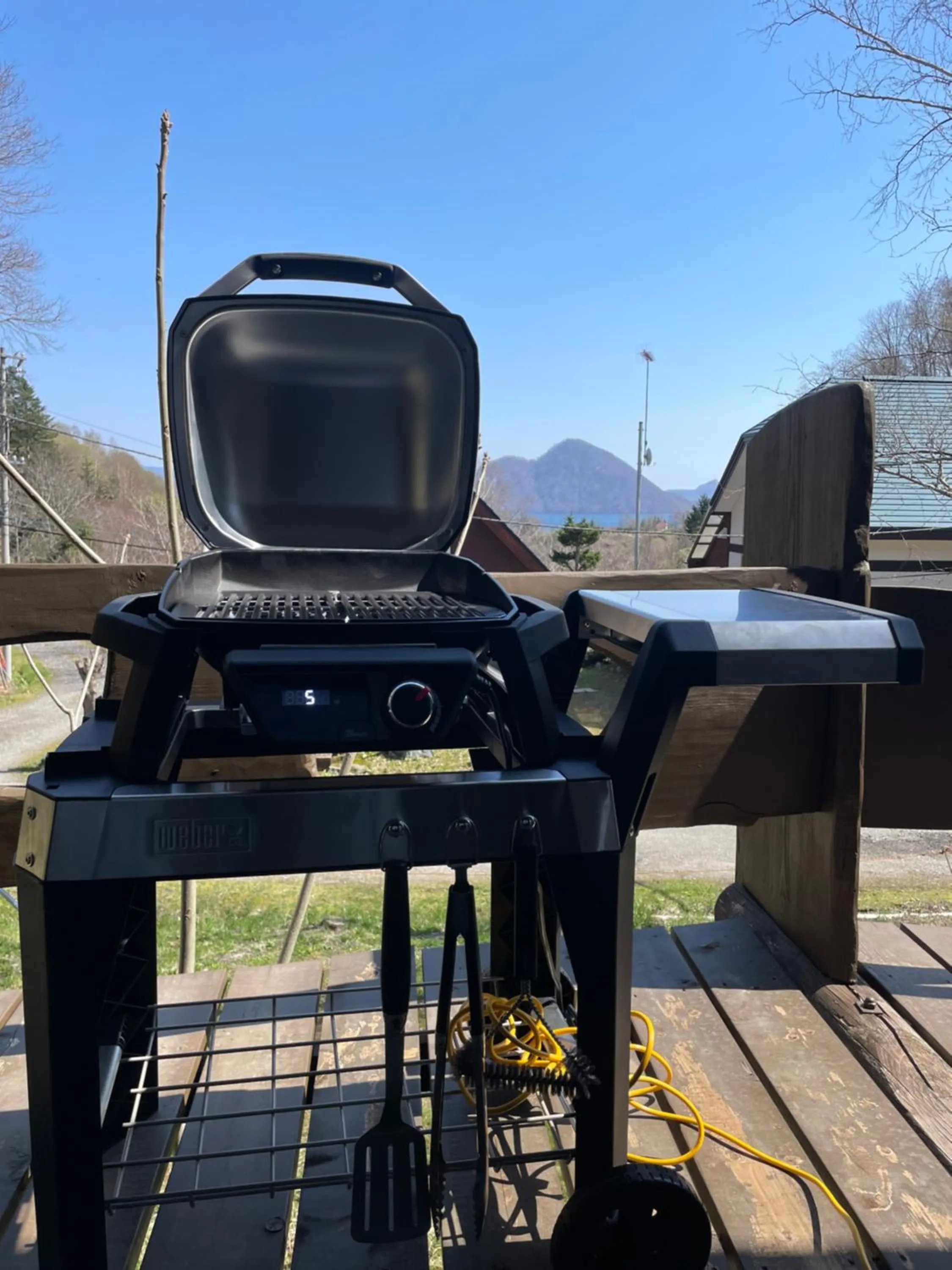 BBQ facilities in Lake Toya Hillside House