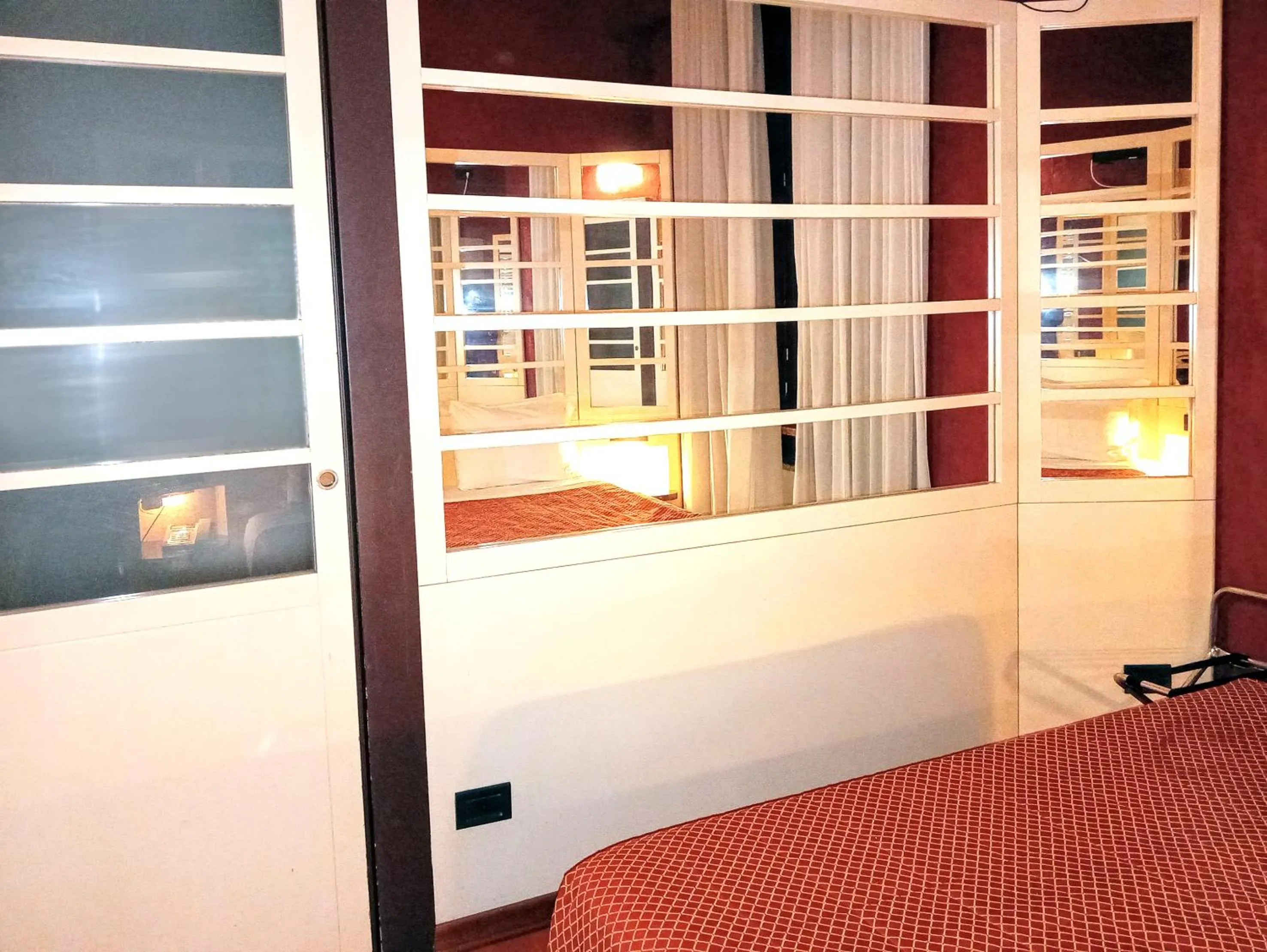 Bedroom, Bed in Hotel Amadeus