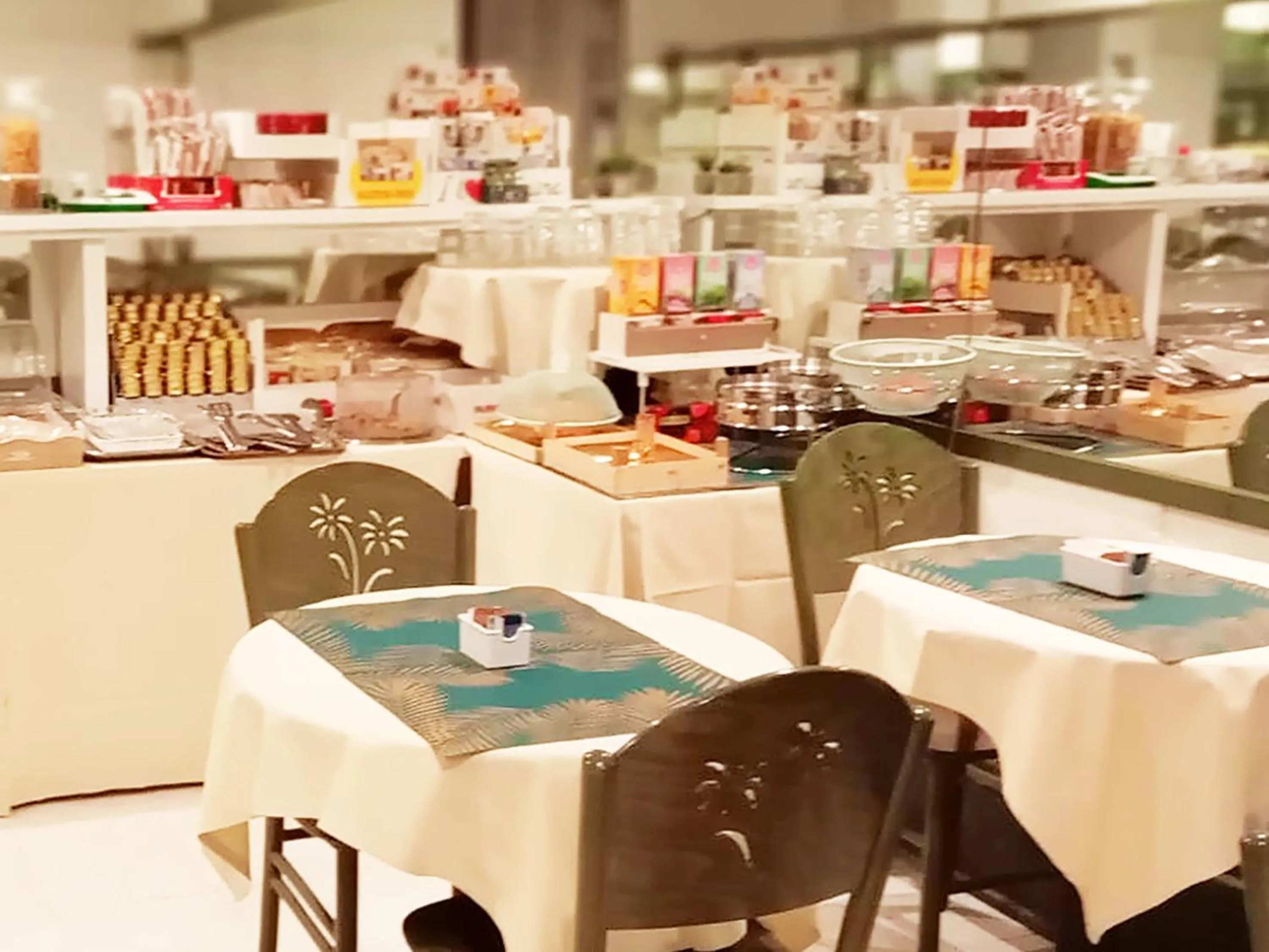 Breakfast in Hotel Amadeus