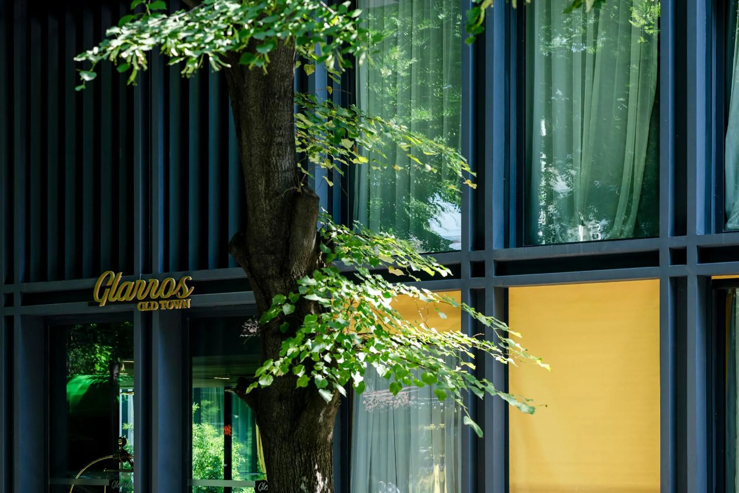 Property building in Glarros OldTown