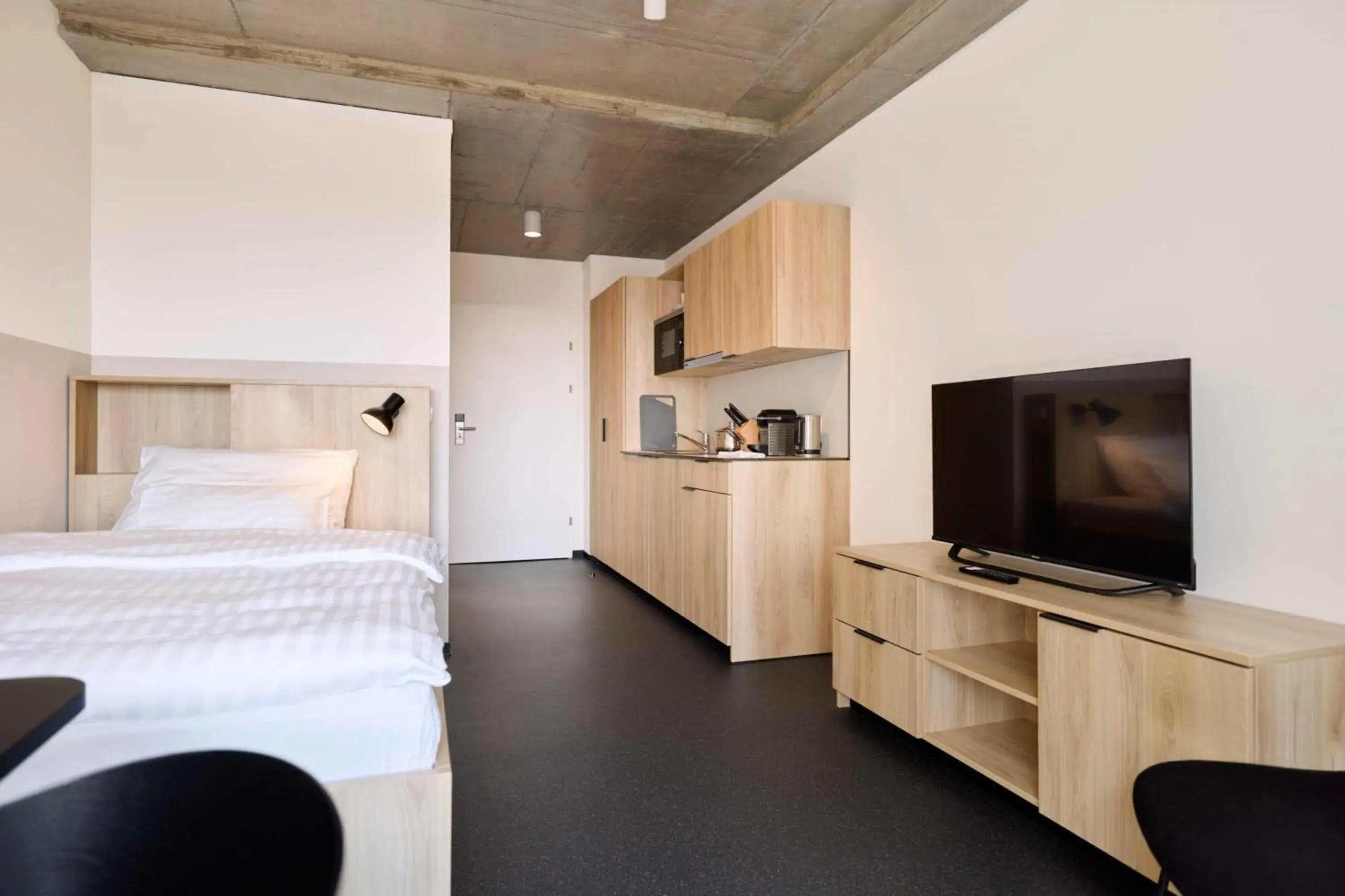 Bed in District Living Bed in District Living