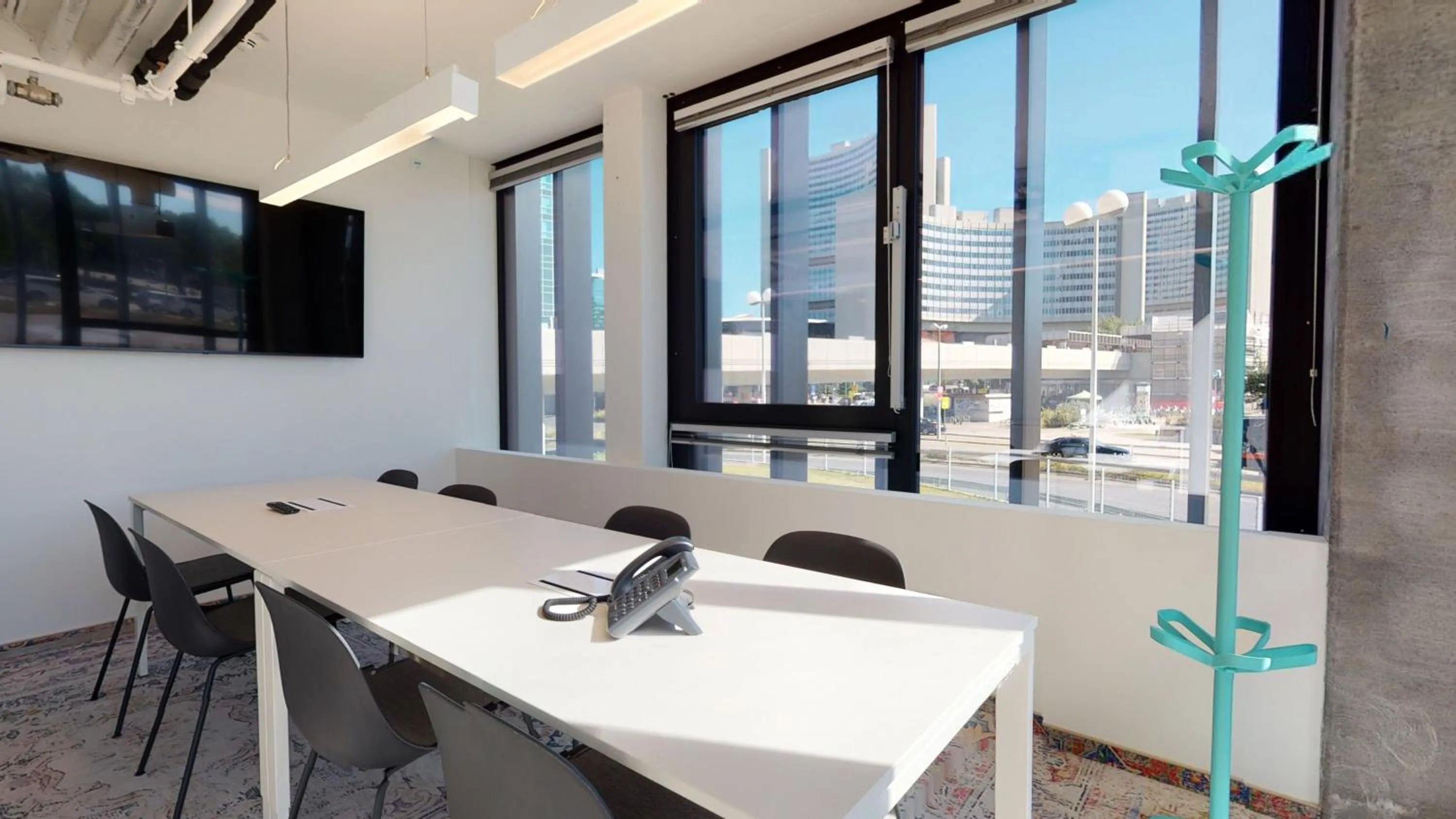 Meeting/conference room in District Living