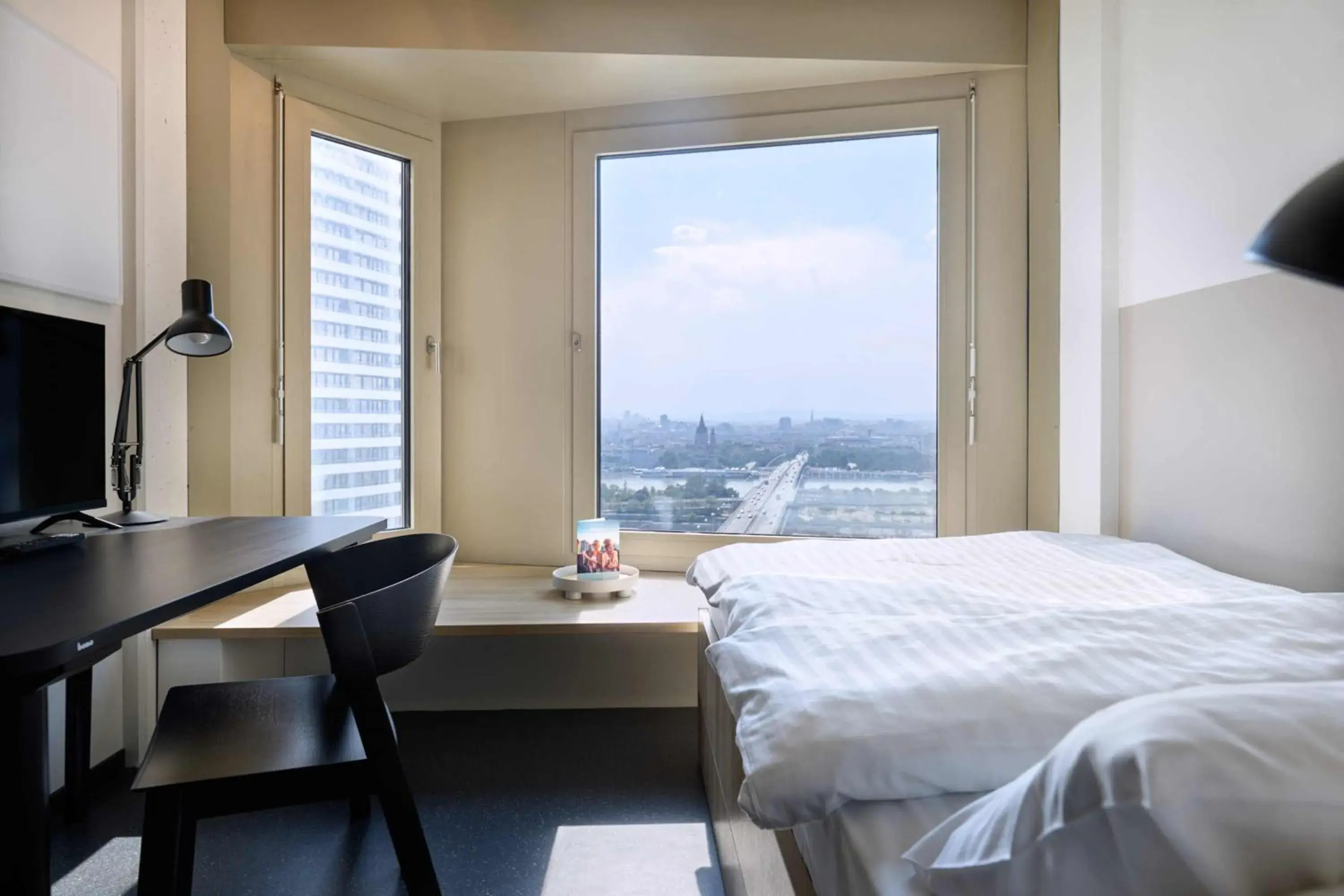 Bed in District Living Bed in District Living