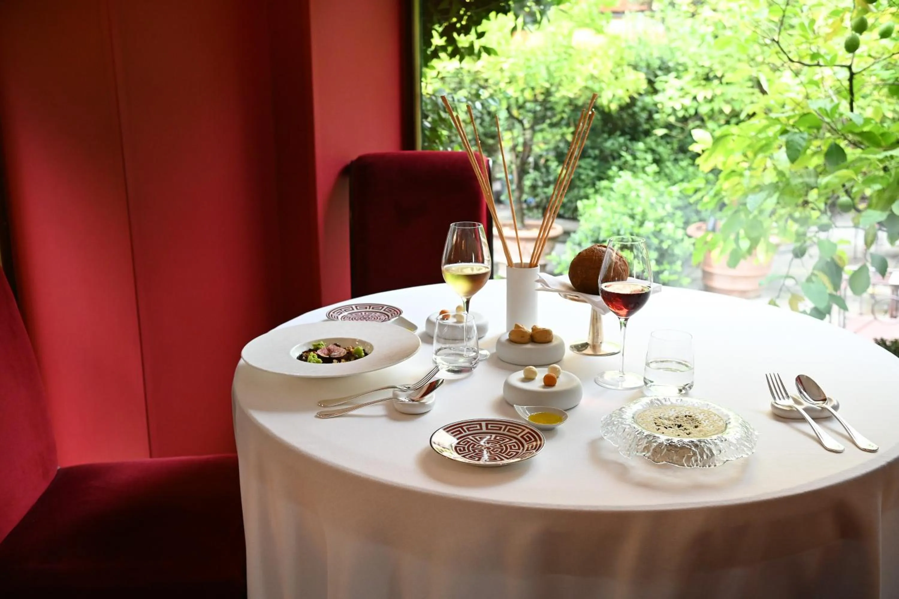 Restaurant/places to eat in Hotel Regency - Small Luxury Hotels of the World