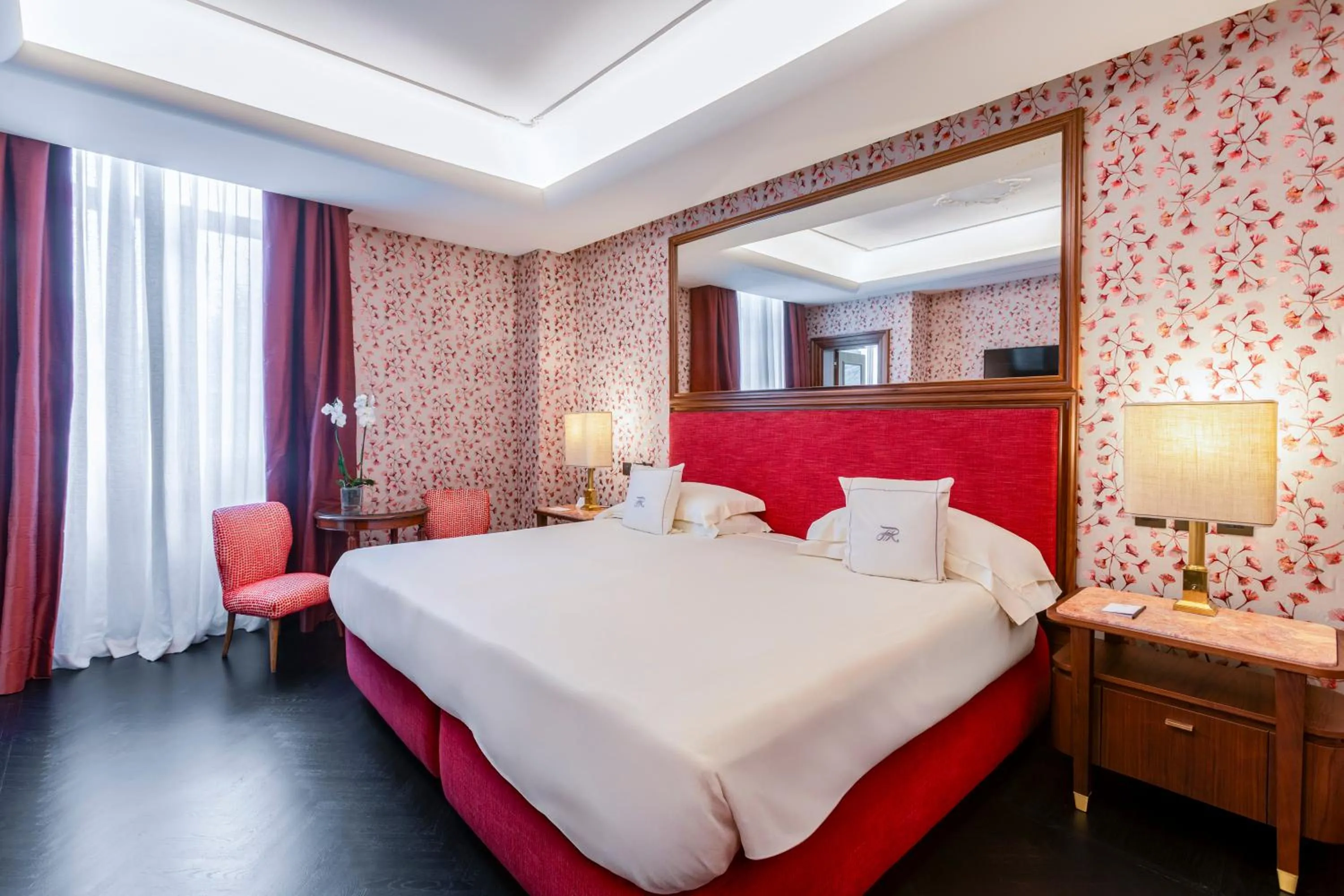 Bedroom, Bed in Hotel Regency - Small Luxury Hotels of the World