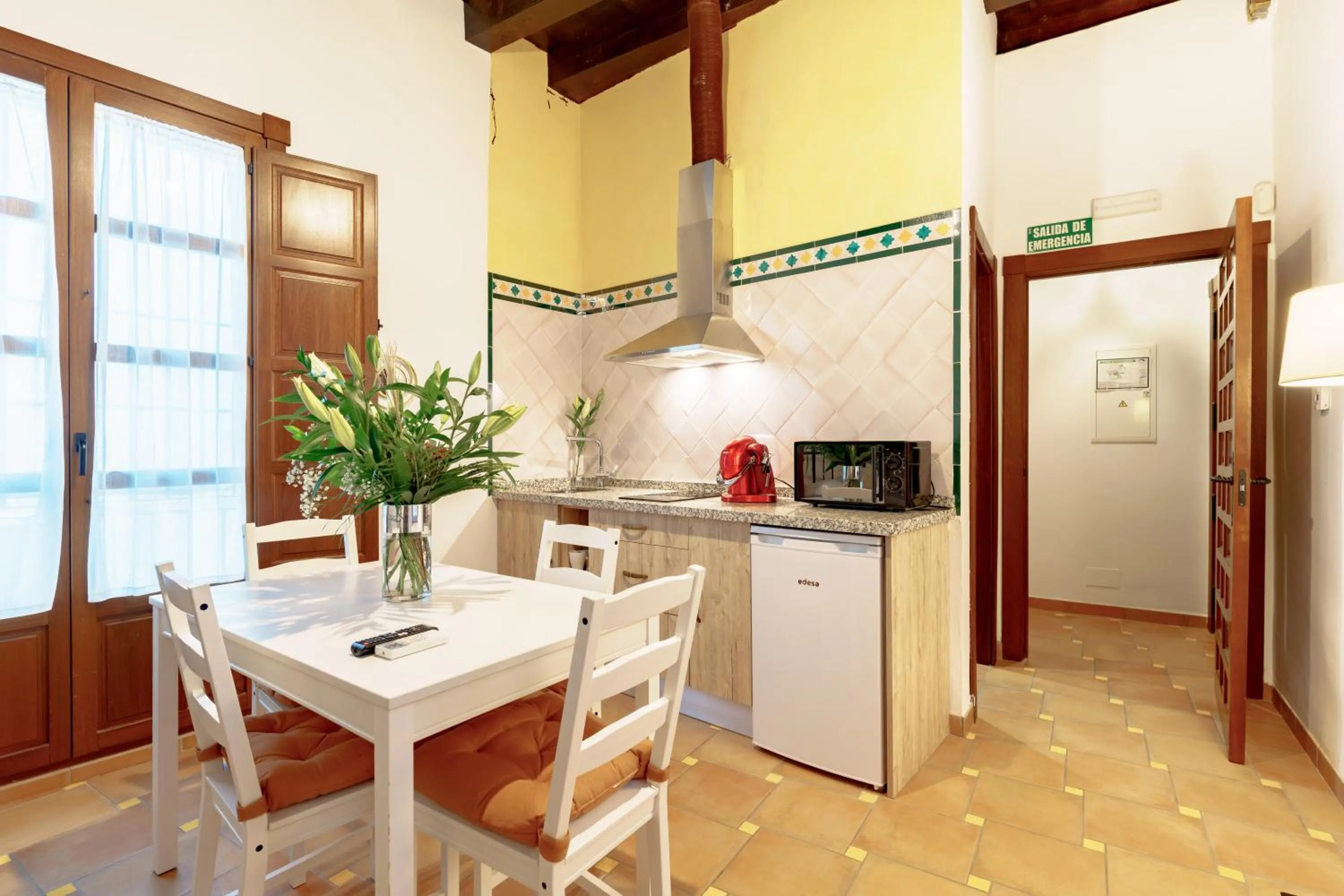 Seating area in SUITES CASA DE LAS COLUMNAS