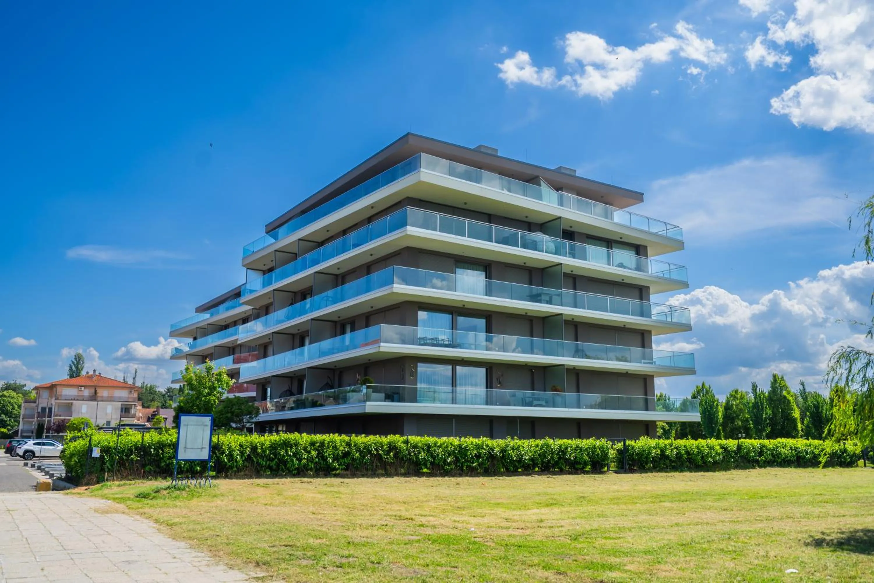 Property building in MyFlat Casa Coral Apartment