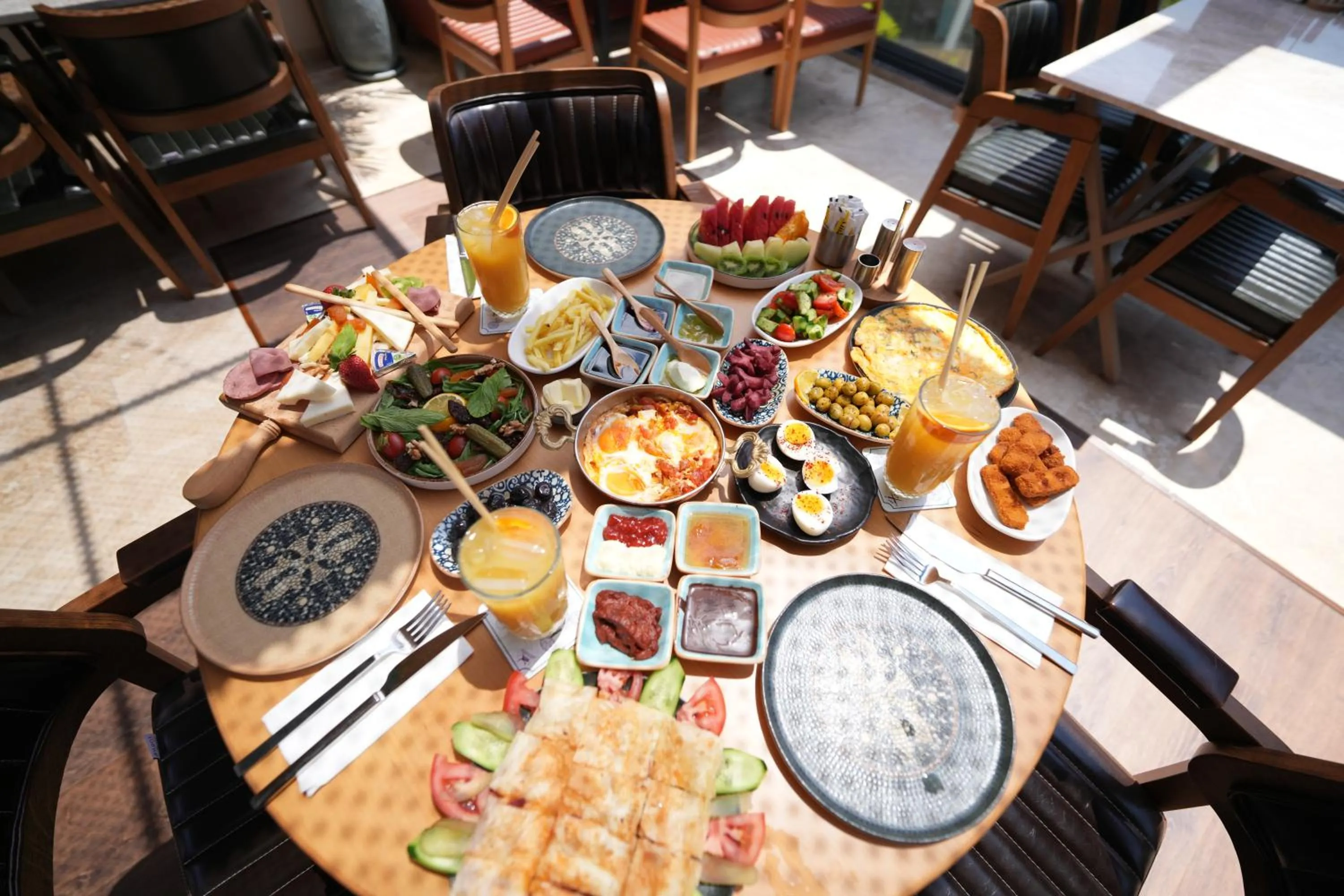 Restaurant/places to eat in Lal Azure Alaçatı