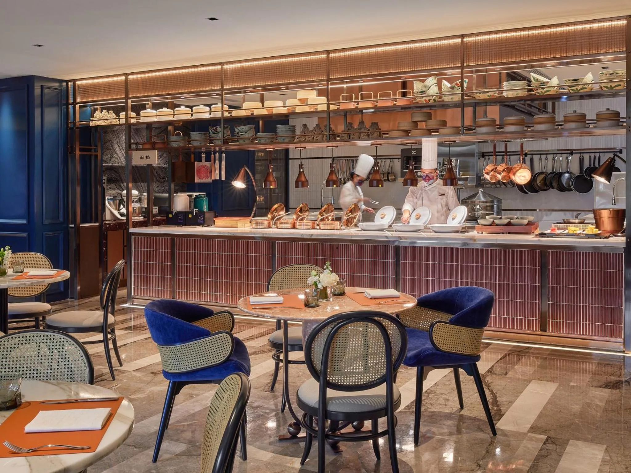 Restaurant/places to eat in Hotel Indigo Xiamen Haicang by IHG