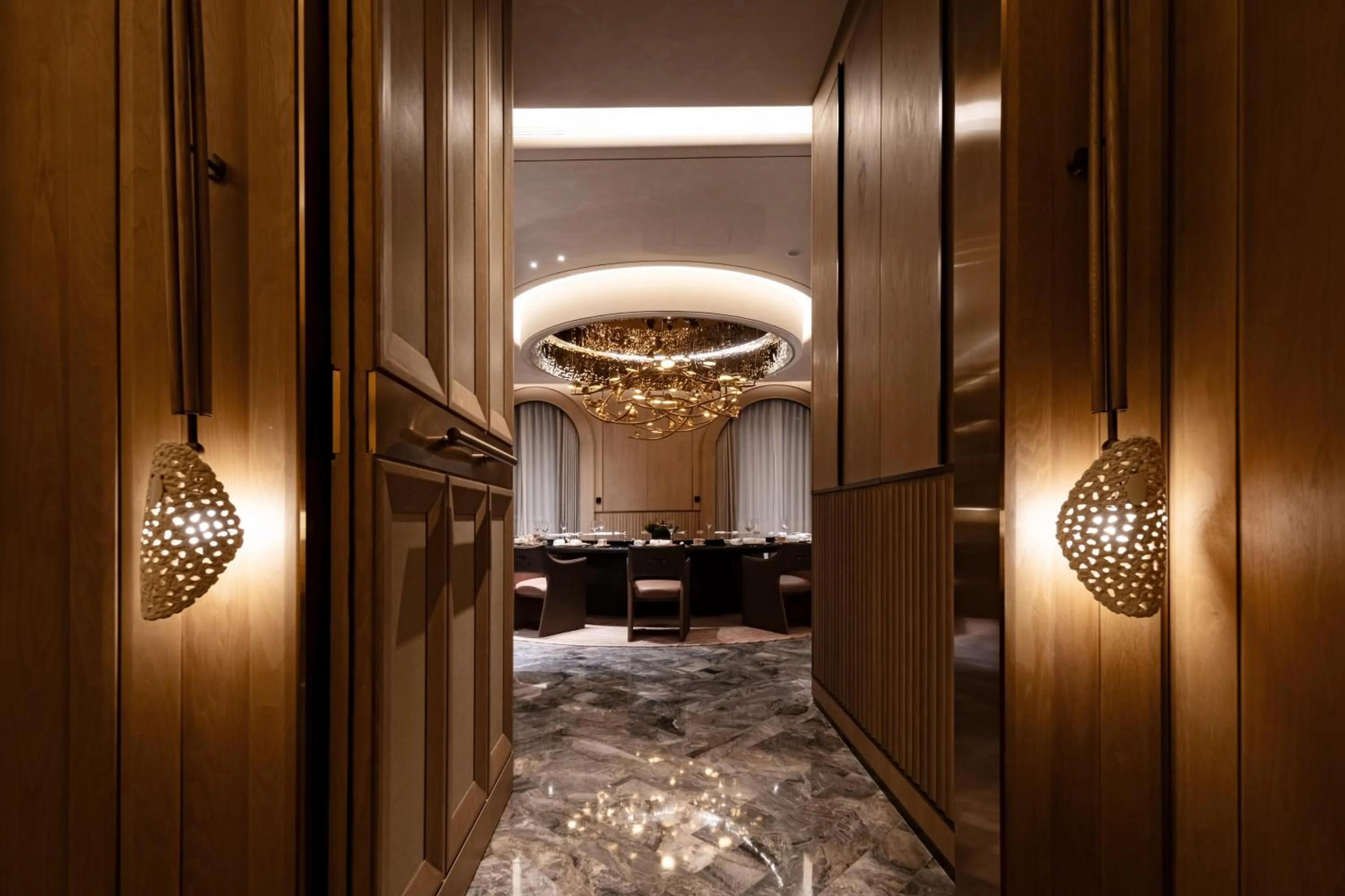 Restaurant/places to eat in Hotel Indigo Xiamen Haicang by IHG