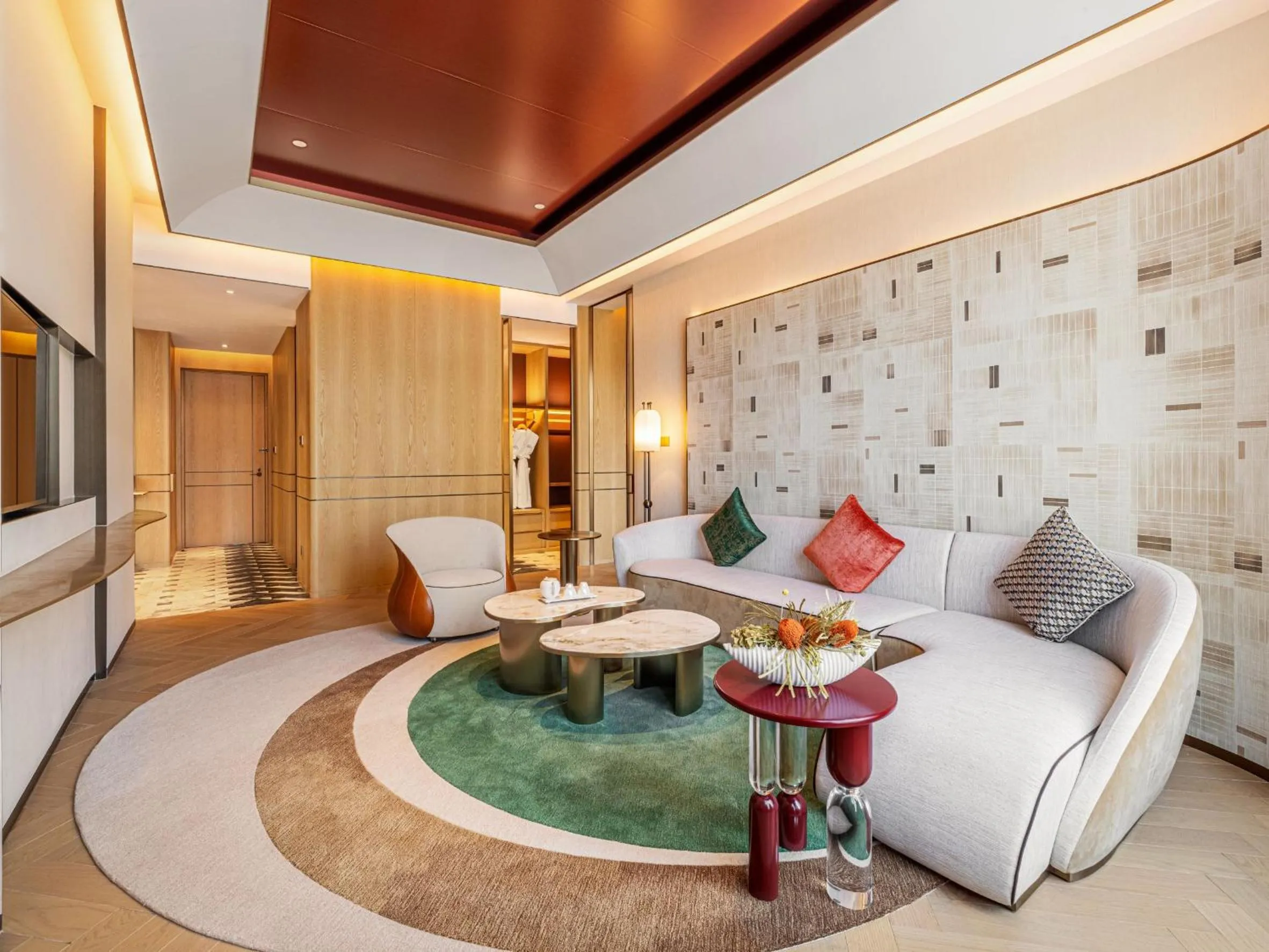 Living room in Hotel Indigo Xiamen Haicang by IHG