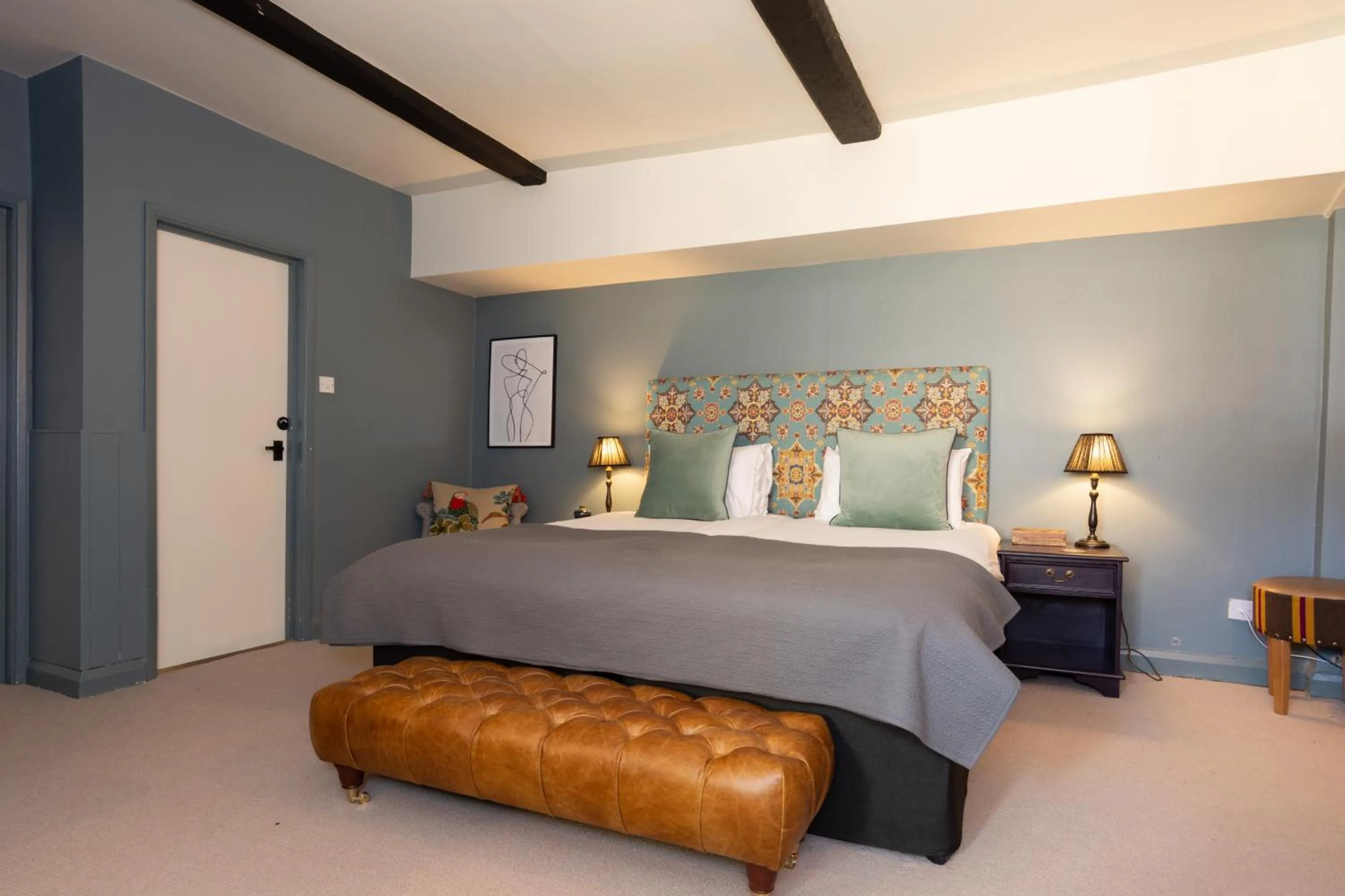 Bedroom, Bed in Jersey Arms Hotel Bicester