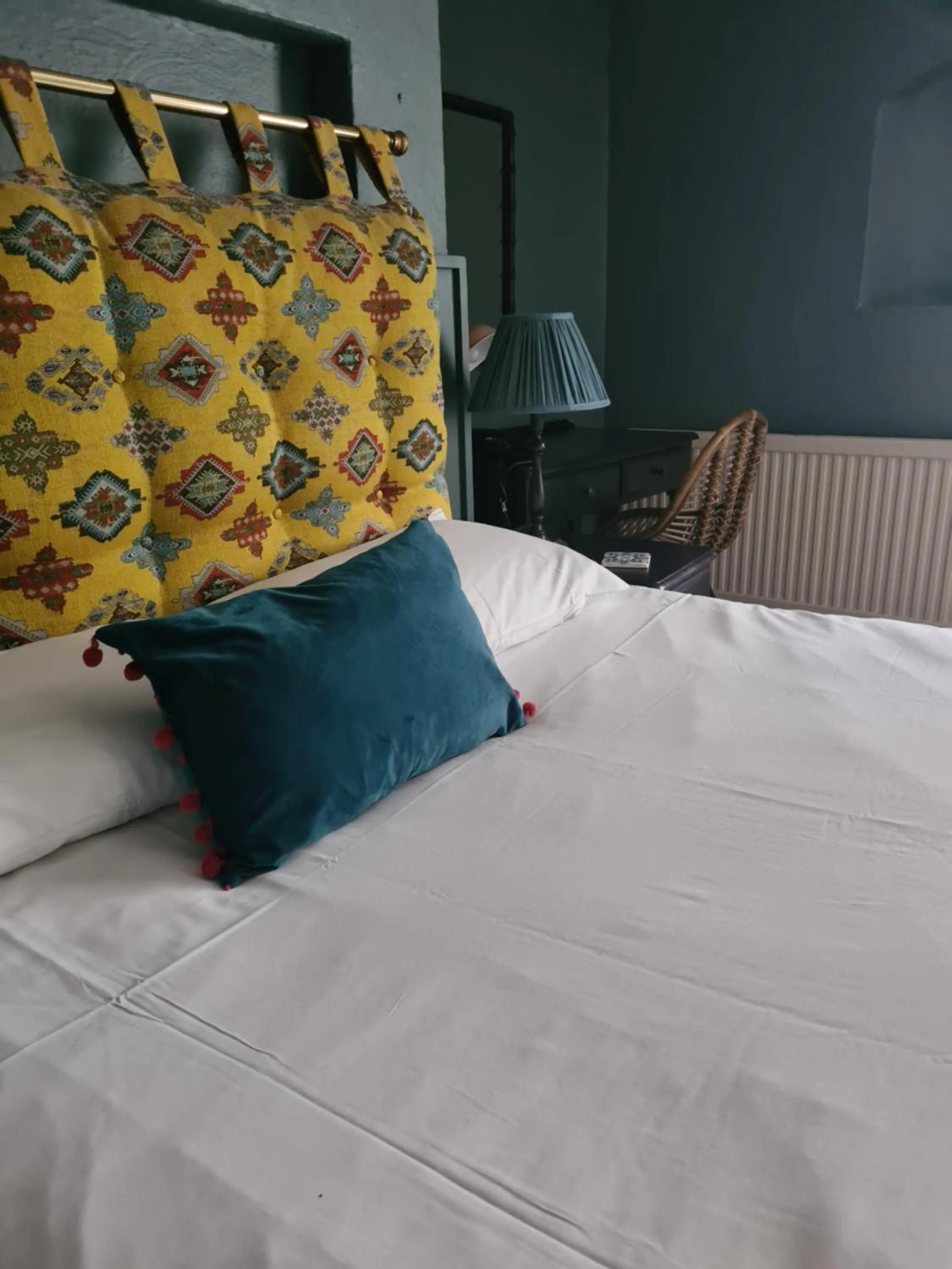 Bed in Jersey Arms Hotel Bicester