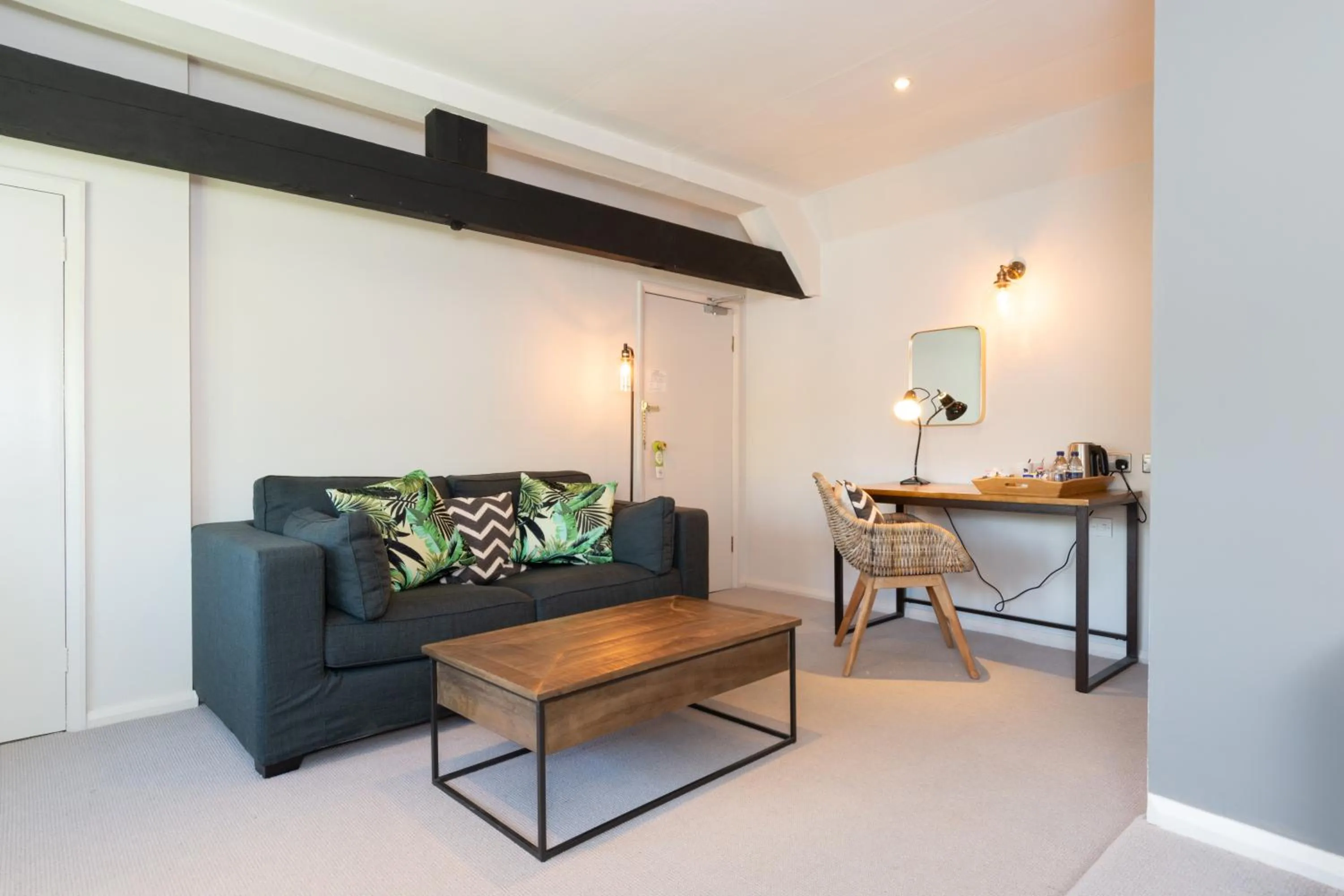 Seating area in Jersey Arms Hotel Bicester