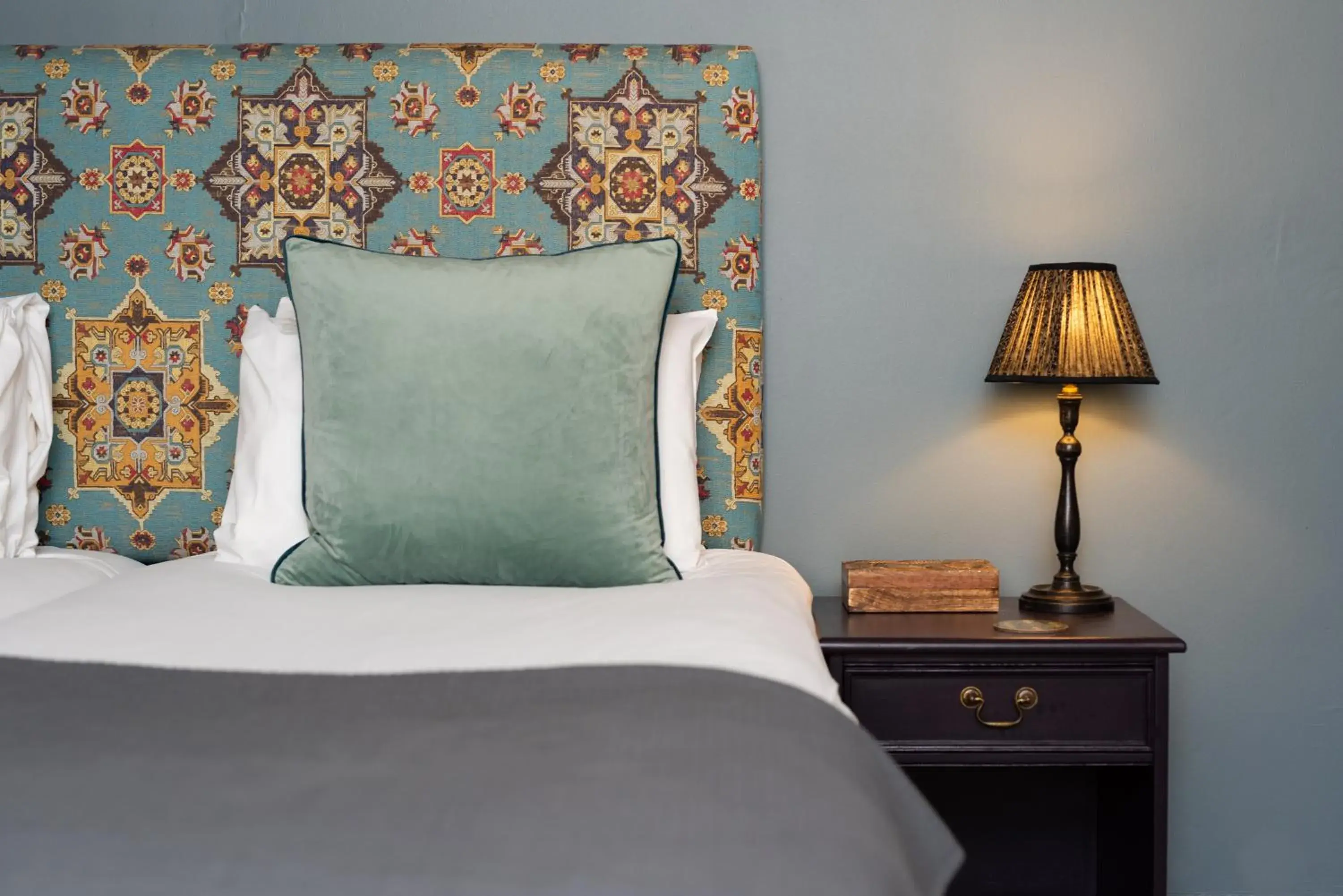 Bed in Jersey Arms Hotel Bicester Bed in Jersey Arms Hotel Bicester