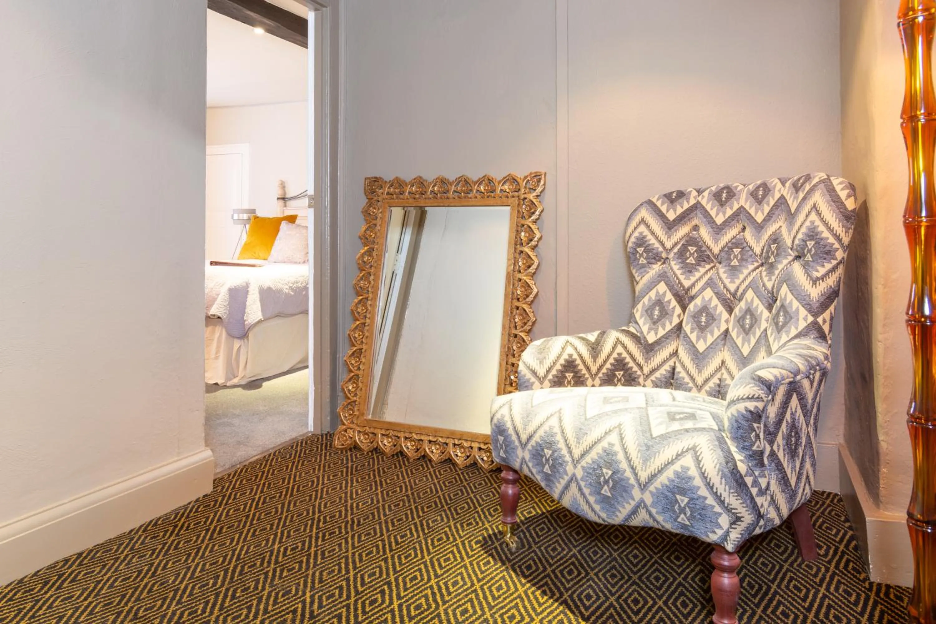 Seating area, Bed in Jersey Arms Hotel Bicester