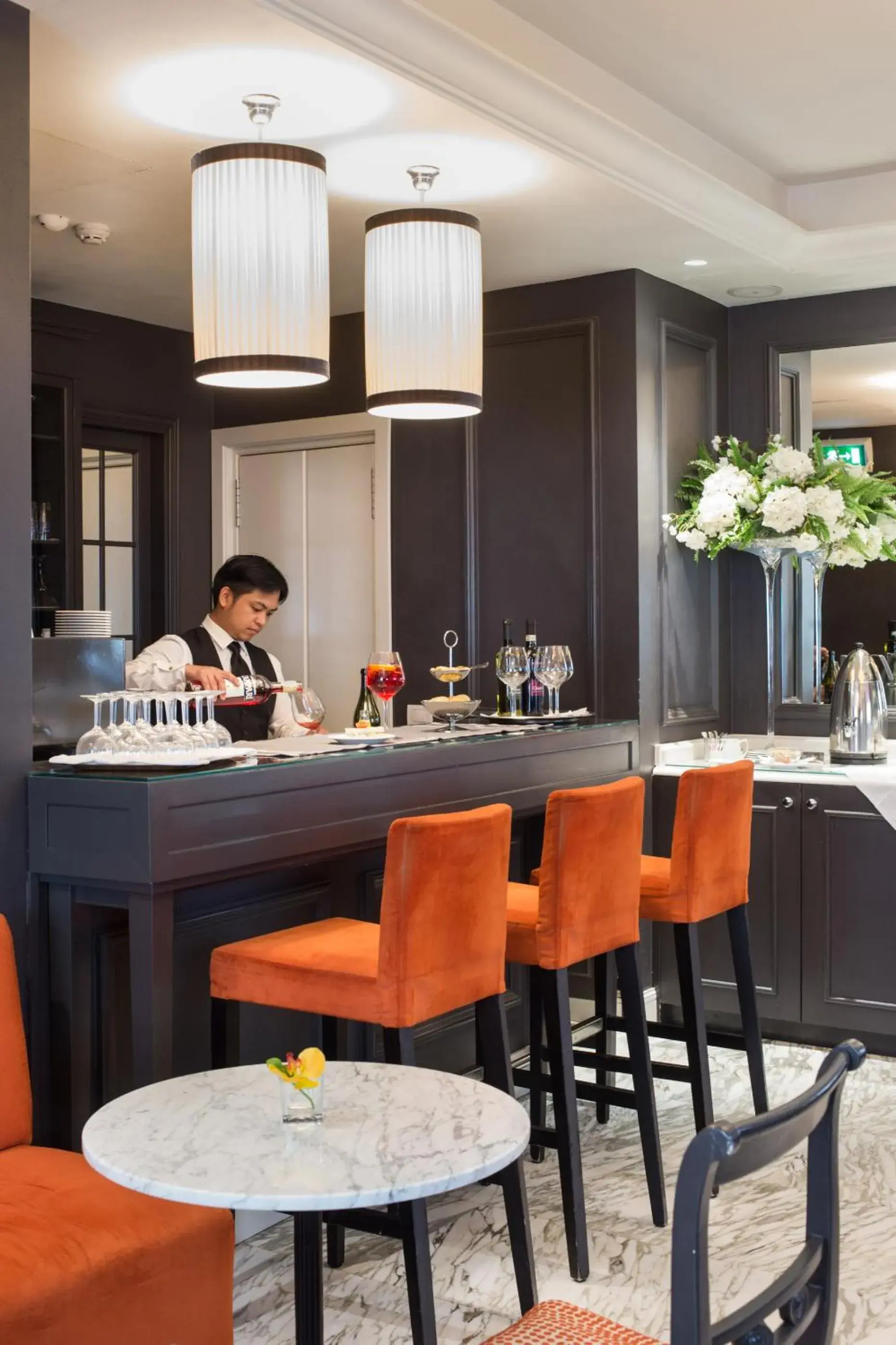 Lounge or bar in Hotel Rapallo Lounge or bar in Hotel Rapallo