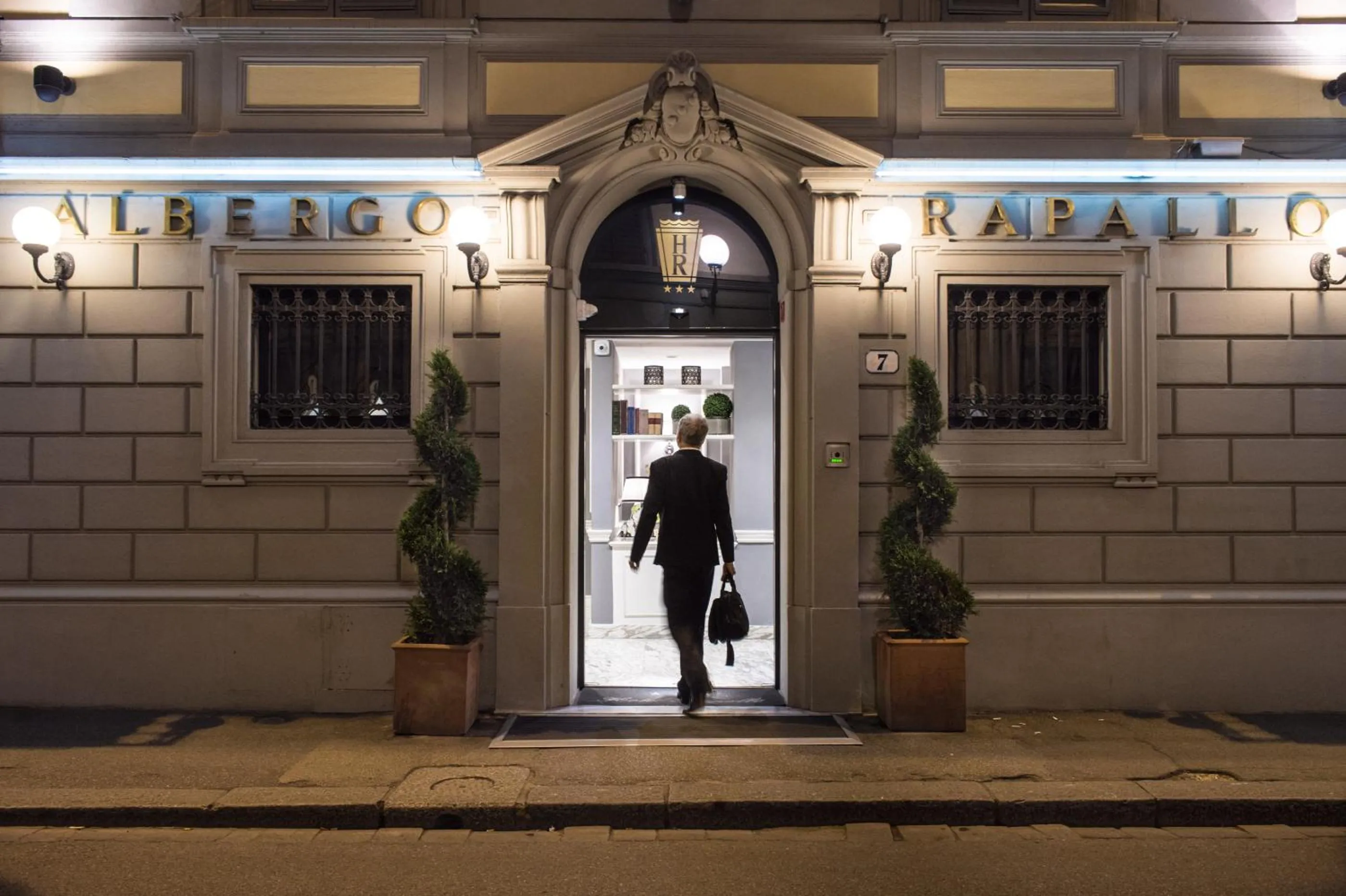 Property building in Hotel Rapallo