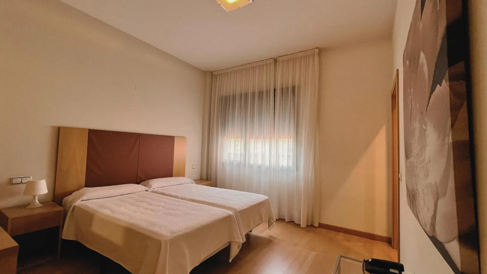 Photo of the whole room, Bed in Hotel-Apartamentos Tartesos