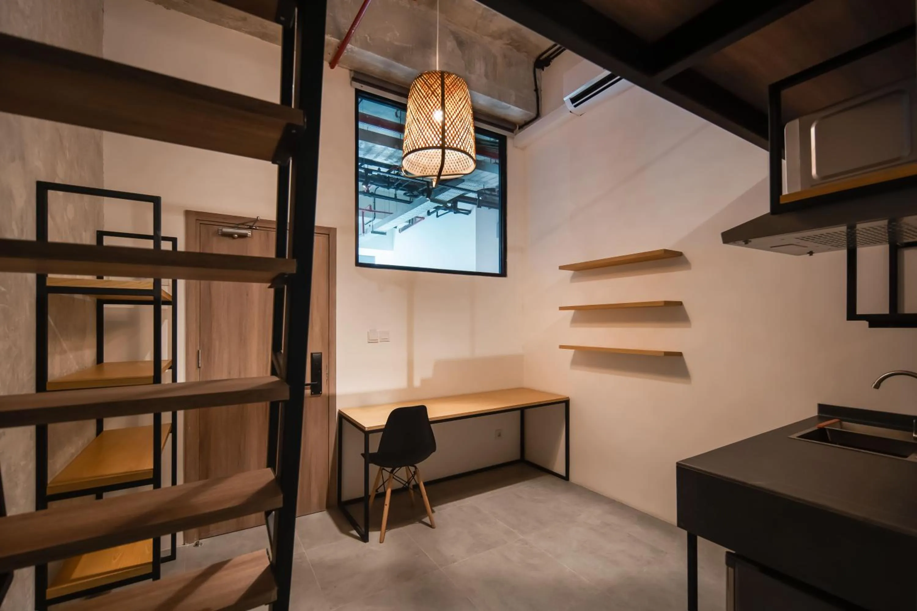 Guests, Bed in Cove Hillcrest