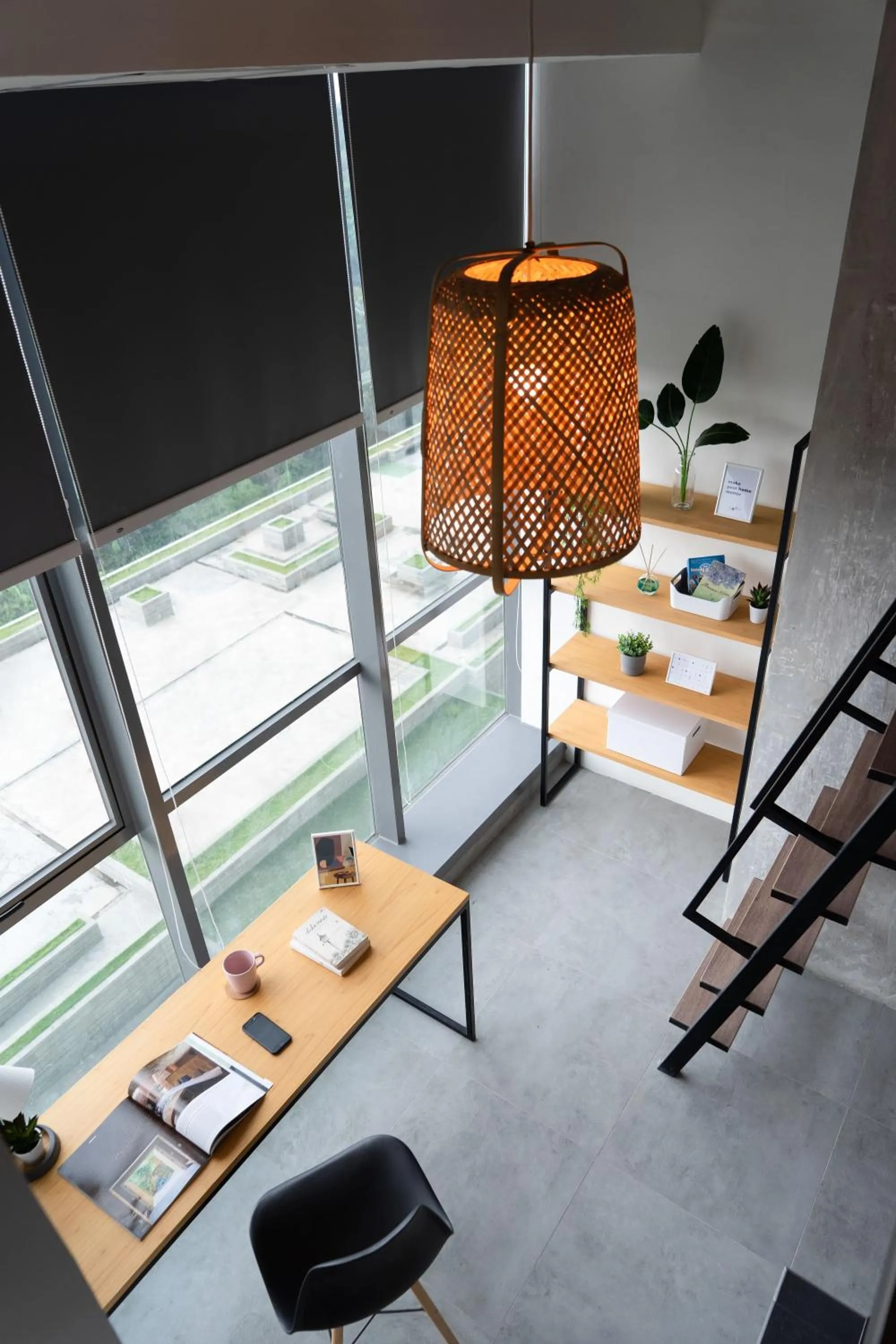 Seating area in Cove Hillcrest