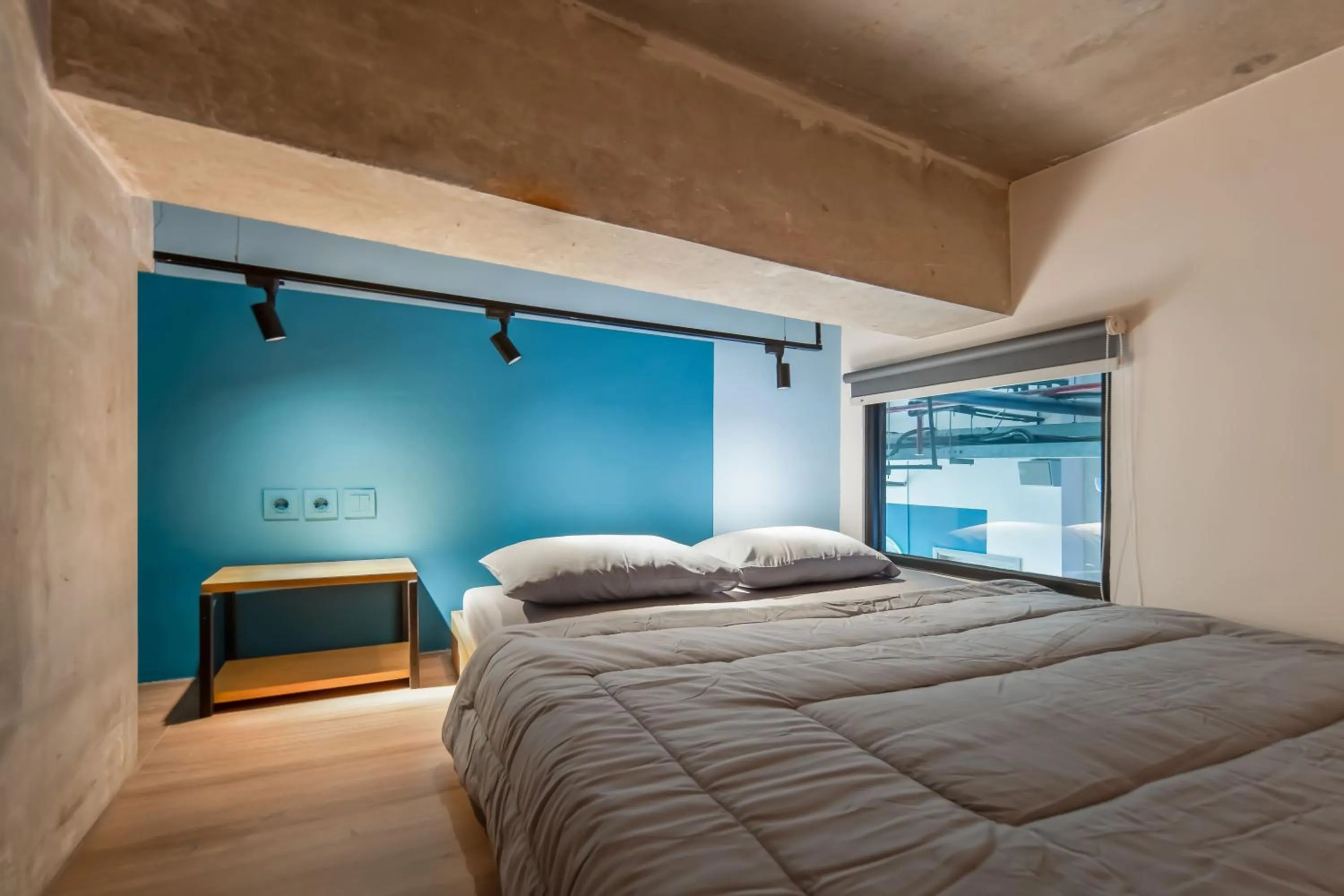 Bed in Cove Hillcrest