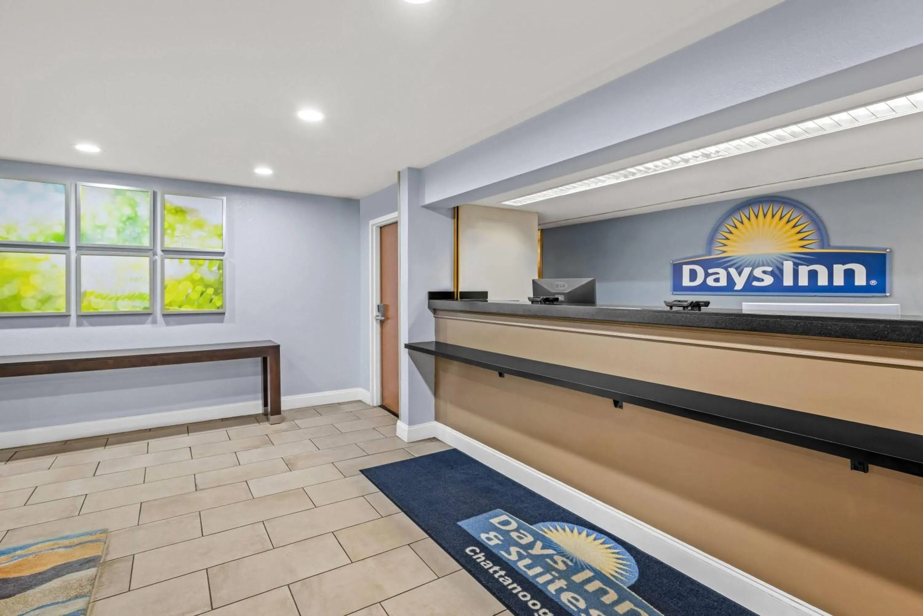 Lobby or reception in Days Inn by Wyndham Chattanooga/Hamilton Place