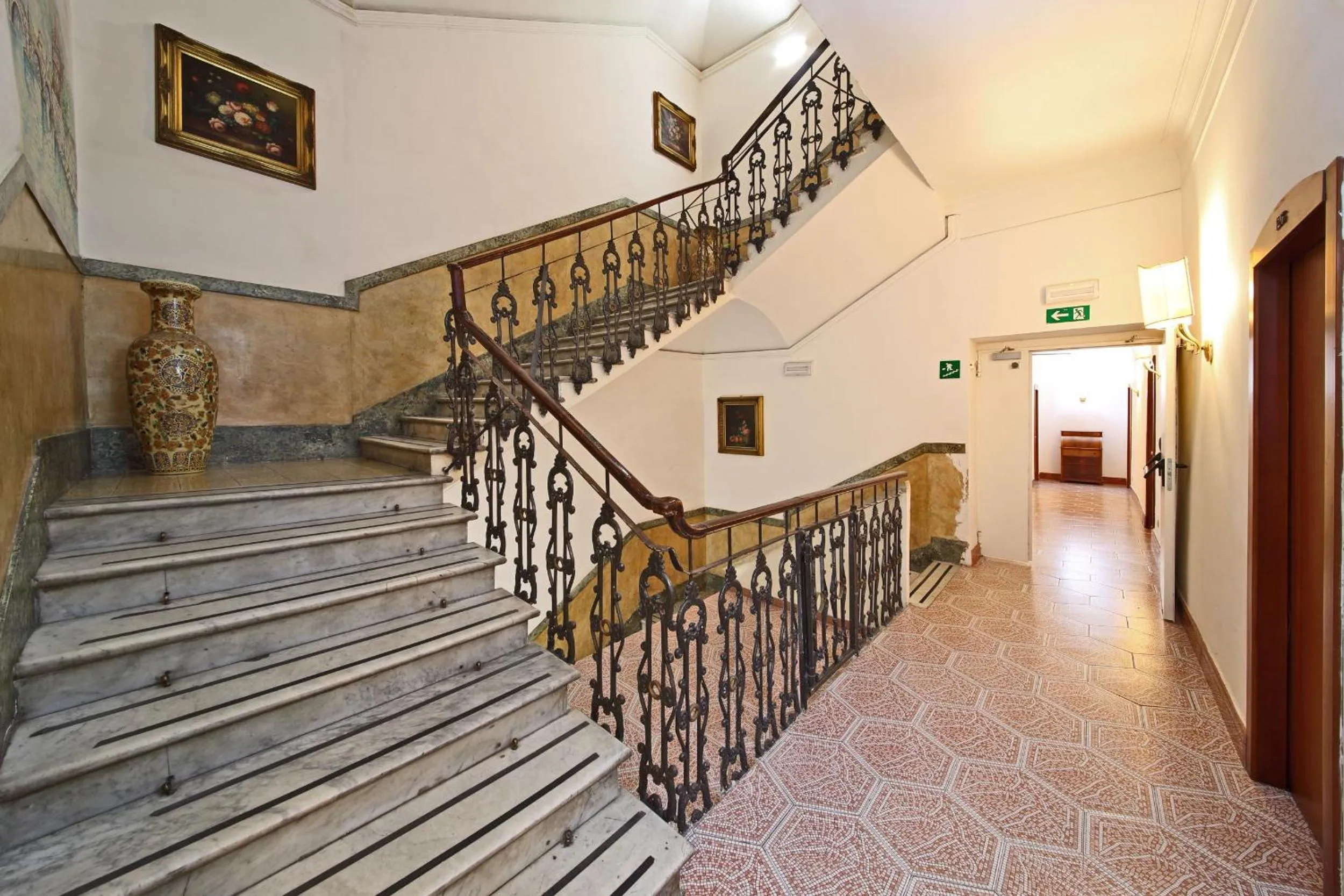 Decorative detail in Hotel Nizza