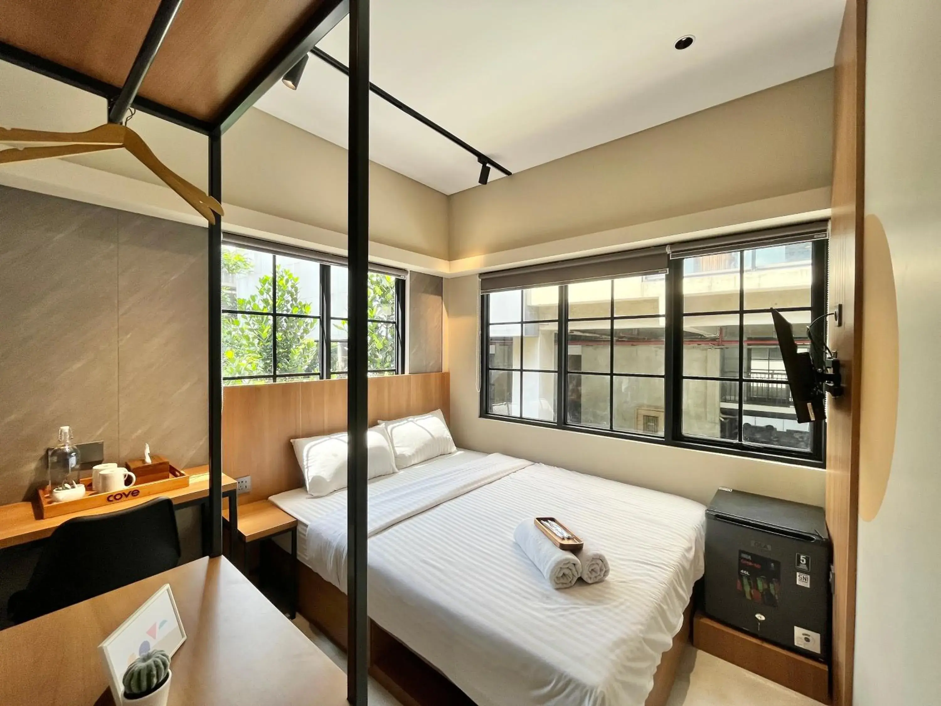 Bed in Cove Prima Bed in Cove Prima