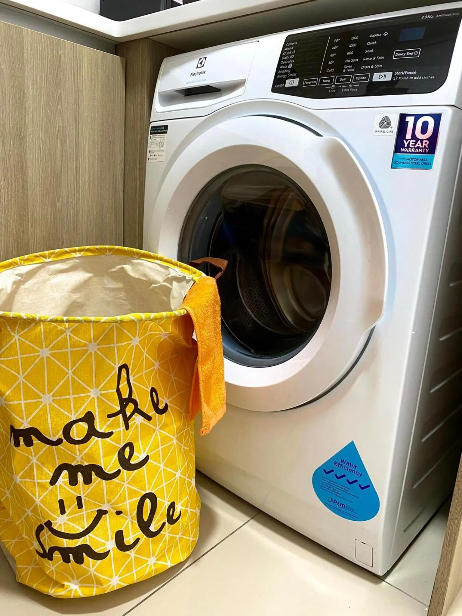 washing machine in Tropicana 218 Macalister Sea & City View by stayCATion Homestay