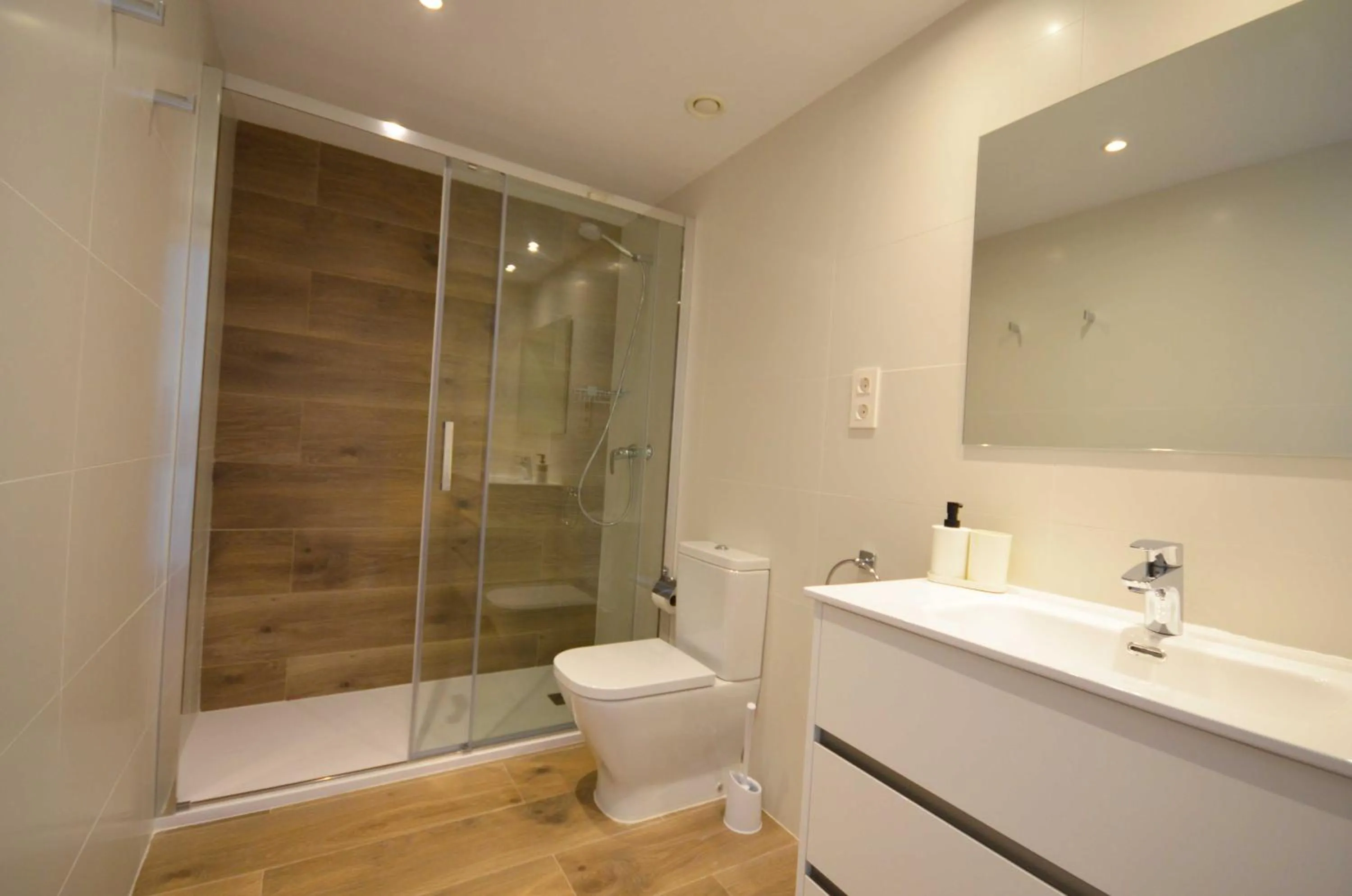 Bathroom in Golive Deluxe