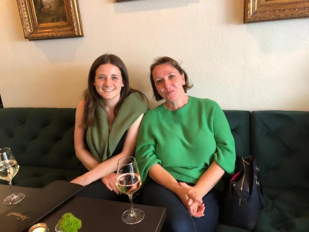 group of guests in Hotel und Restaurant Neuhauser