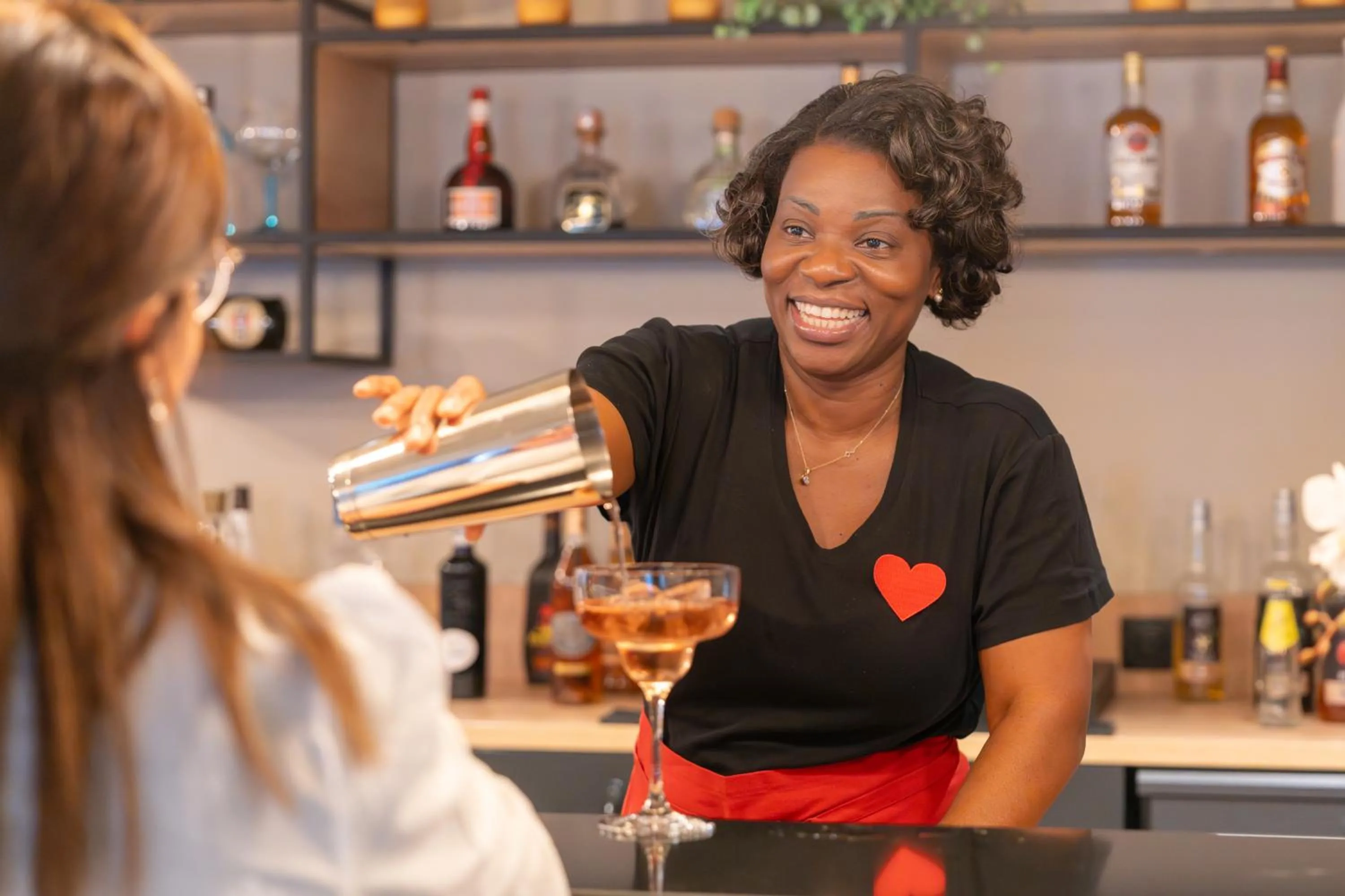 Lounge or bar in ibis Paris Nord Porte de Saint Ouen