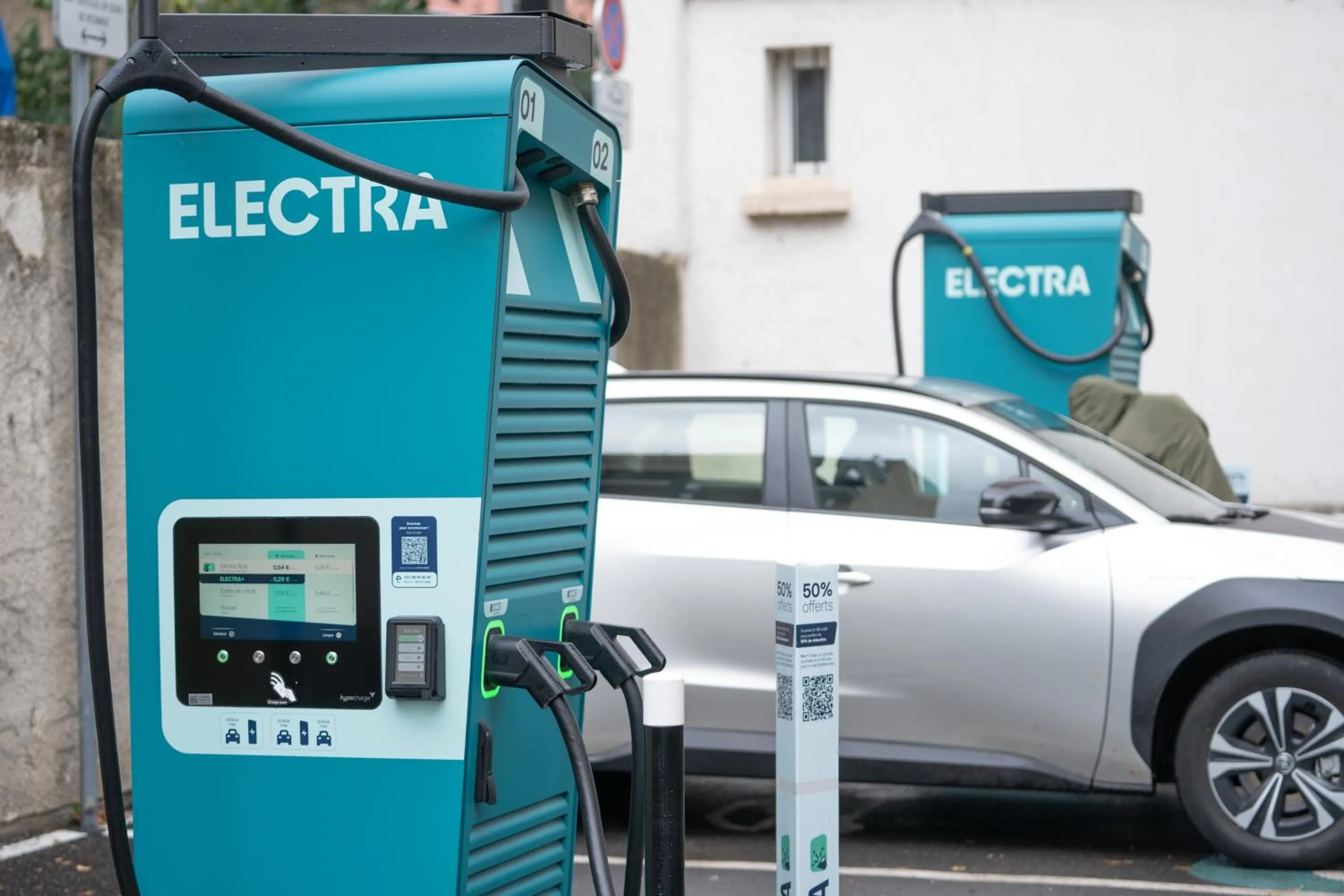 Parking in ibis Paris Nord Porte de Saint Ouen