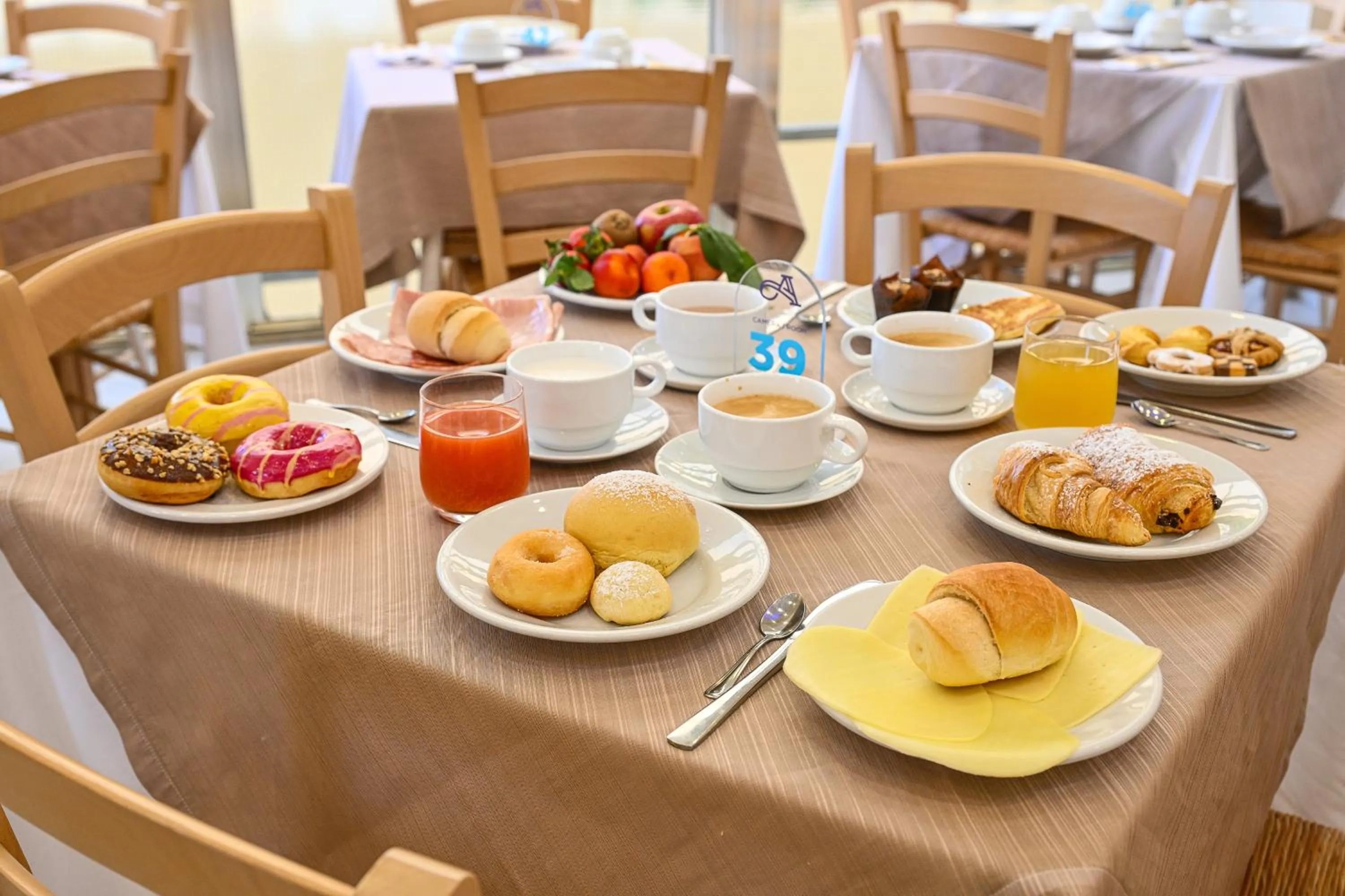 Buffet breakfast in Albergo Atlantic