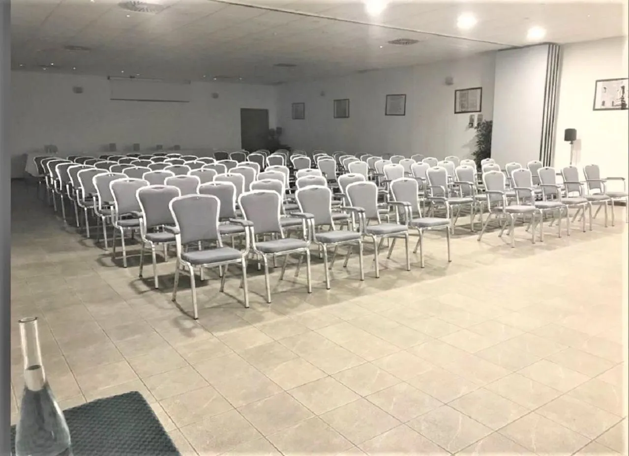 Business facilities in Hotel Datini