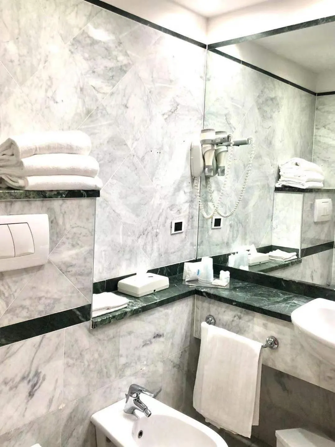 Bathroom in Hotel Datini