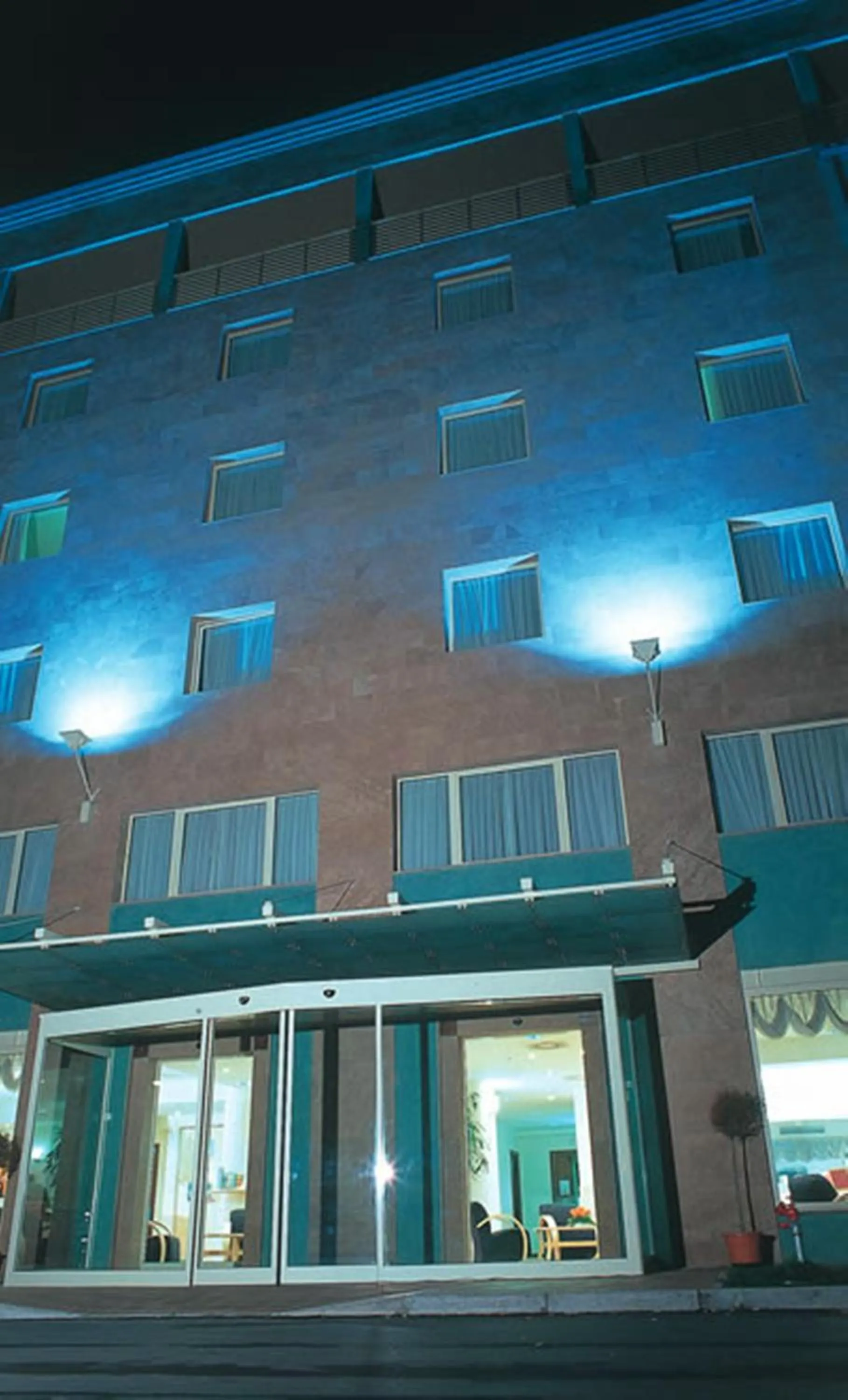 Facade/entrance in Hotel Datini